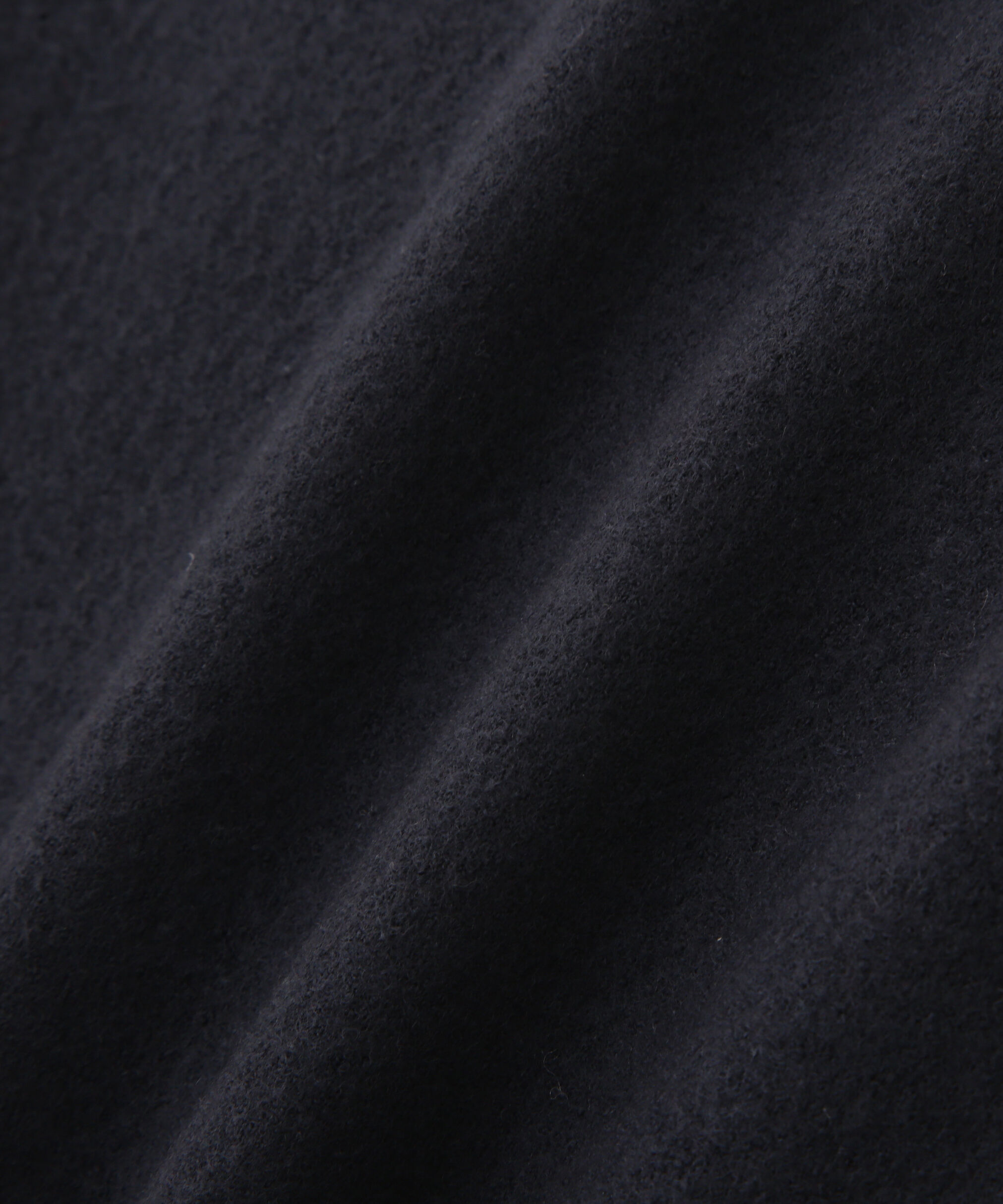 YLEVE 「YLEVE / ULTRAFINE MERINO MILLED WOOL KNIT HALF ZIP PULL OVER」|ニット・セーター|
