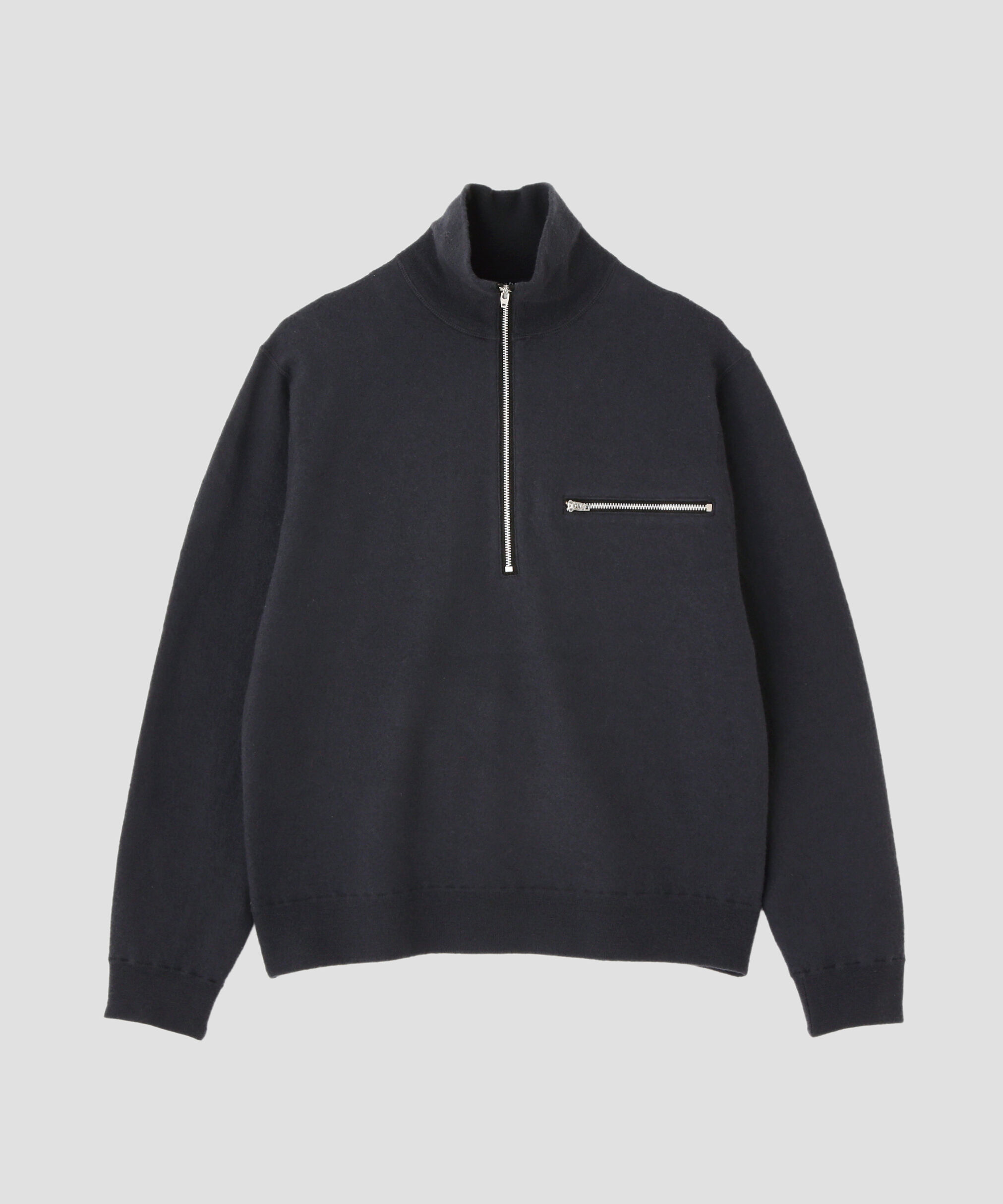 YLEVE 「YLEVE / ULTRAFINE MERINO MILLED WOOL KNIT HALF ZIP PULL OVER」|ニット・セーター|