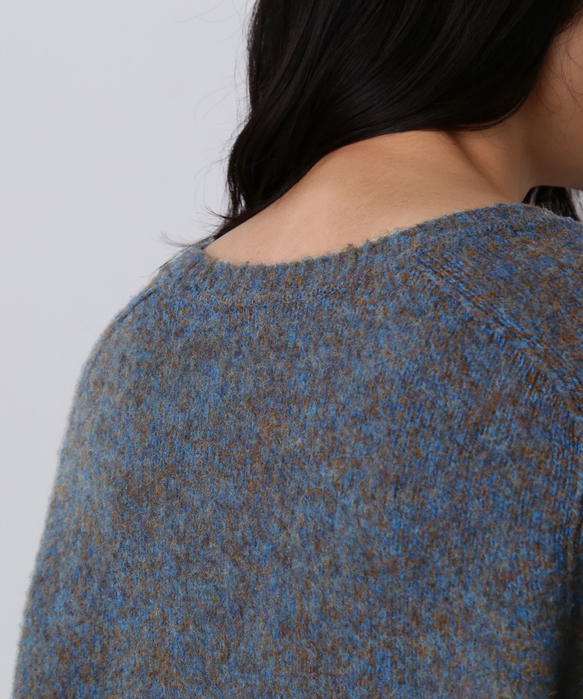 YLEVE 「YLEVE / ITARIAN MERINO WOOL MELANGE KNIT PULL OVER」|ニット・セーター|