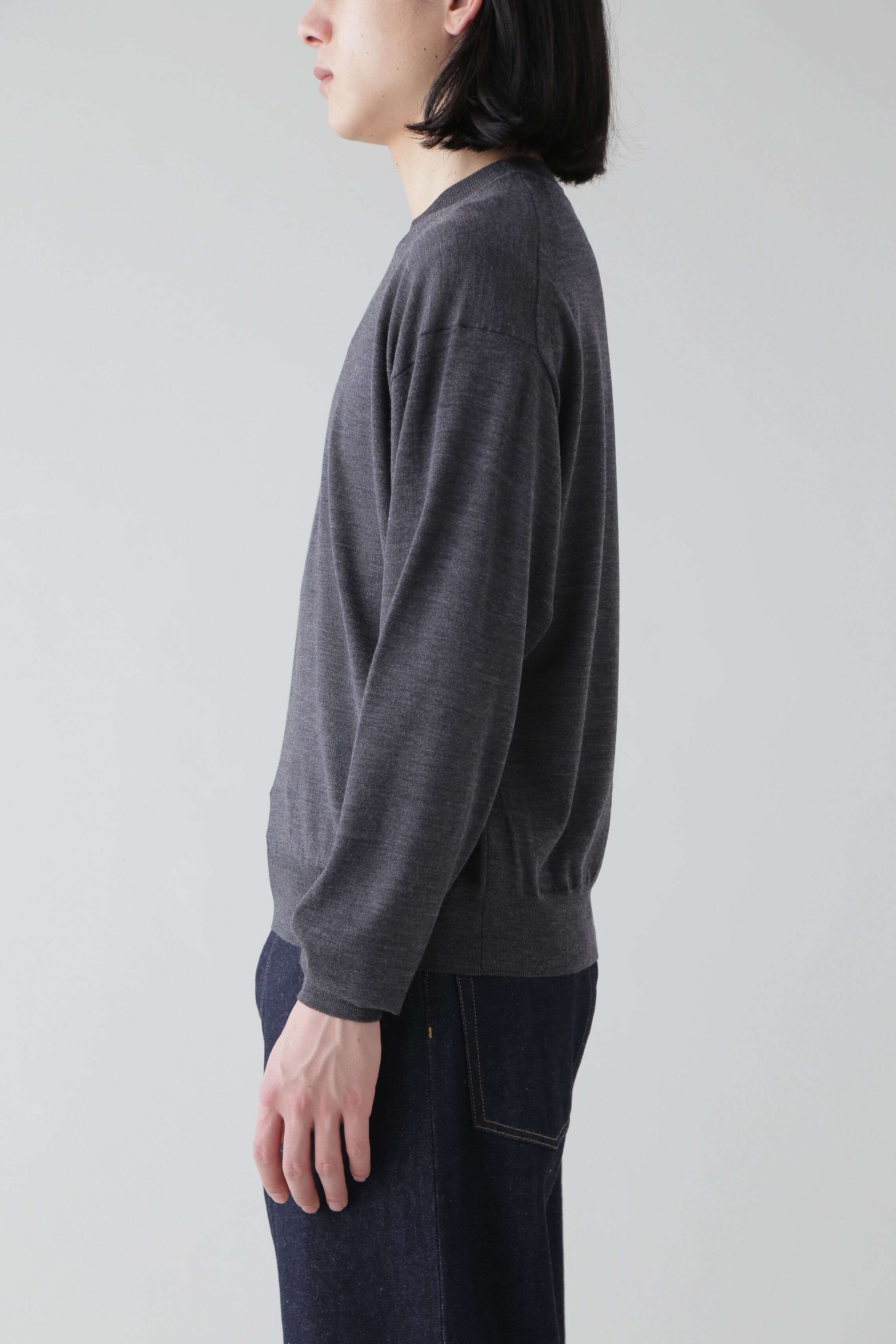 YLEVE 「YLEVE / EXTRAFINE MERINO WOOL KN P/O」|ニット・セーター|