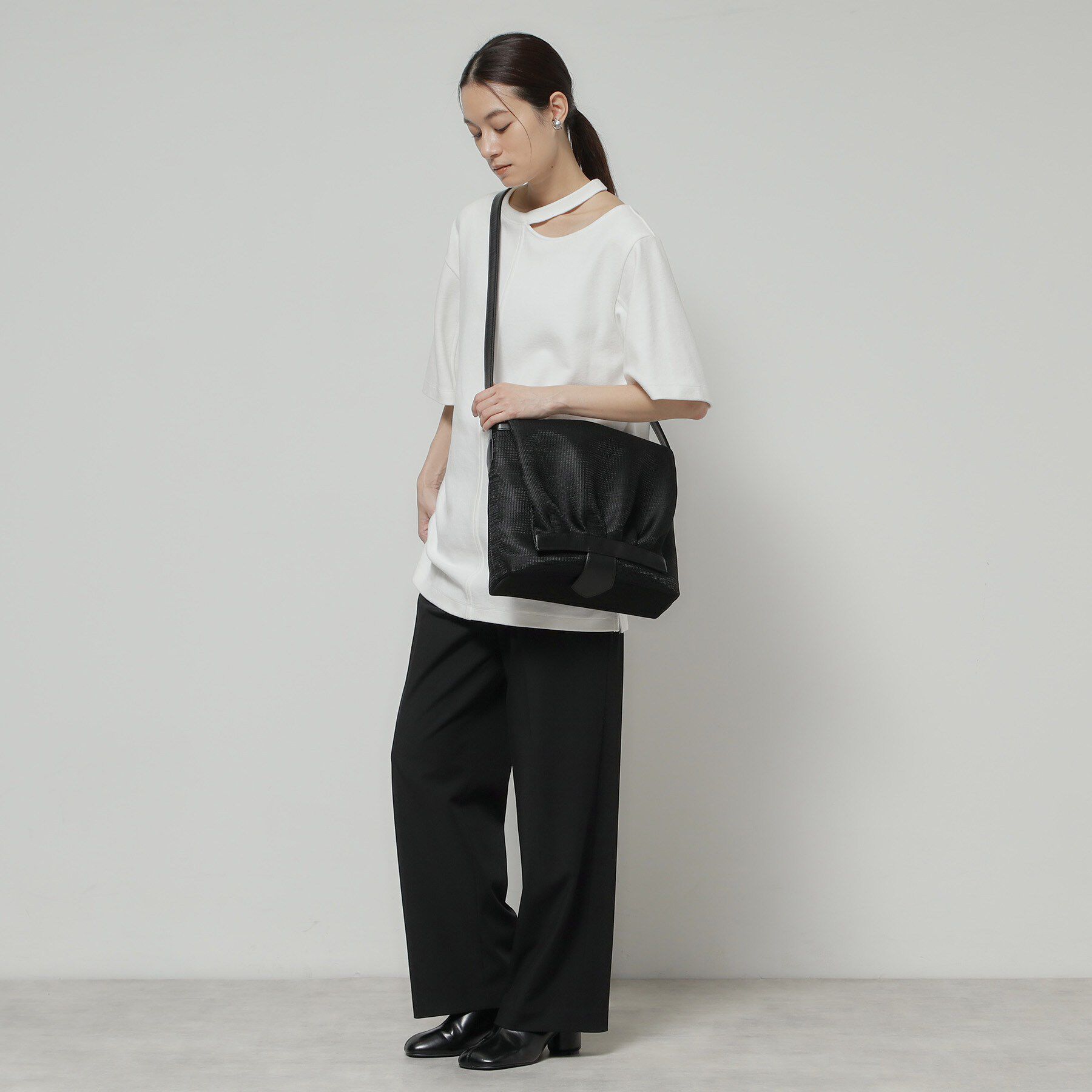 HIROKO HAYASHI「【WEB限定】TRIS（トリス）ショルダーバッグM」|ショルダー・メッセンジャー|