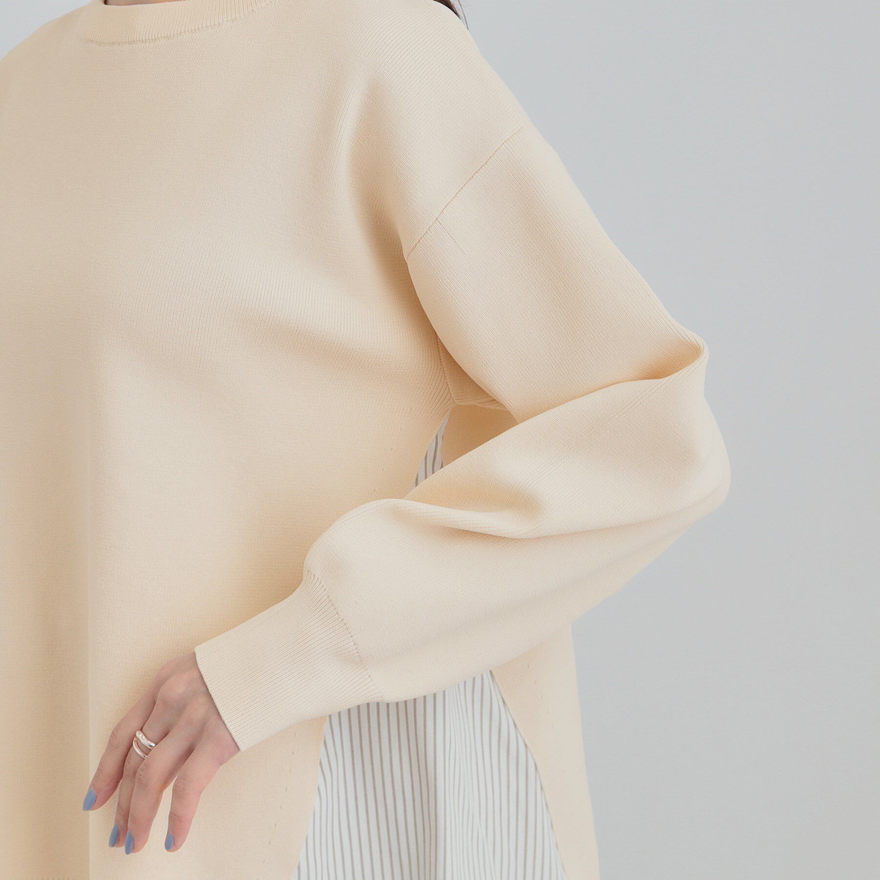 SHOO･LA･RUE「【洗濯機可/S-LL/体型カバー】横姿もきれい見え スポンディッシュ Aライントップス」|ニット・セーター|