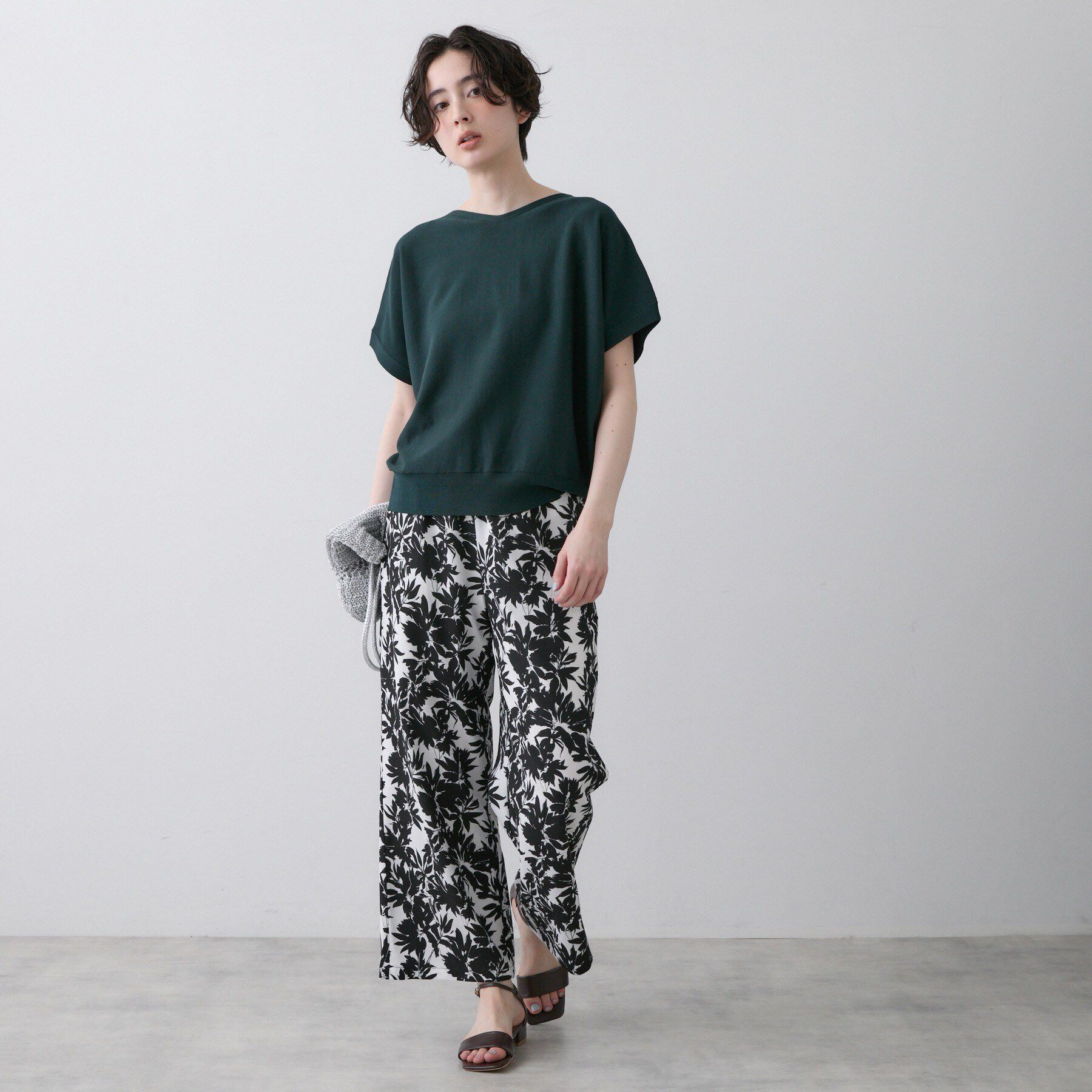 Dessin「【洗える】ボタニカル柄リラクシーパンツ」|その他|