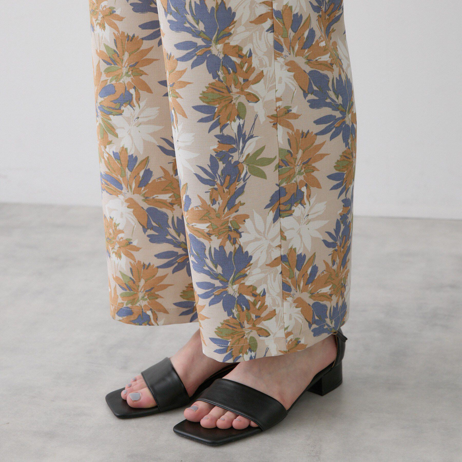 Dessin「【洗える】ボタニカル柄リラクシーパンツ」|その他|