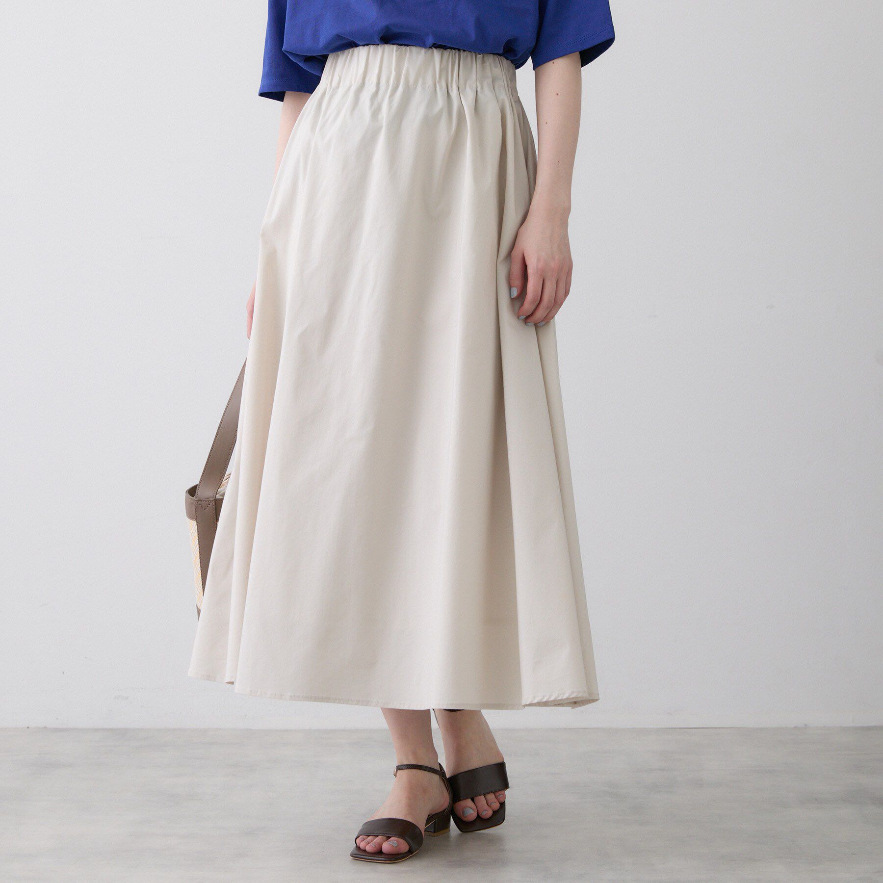 Dessin「【ウエストゴム/洗える】フレアギャザースカート」|スカート|グレージュ(050)