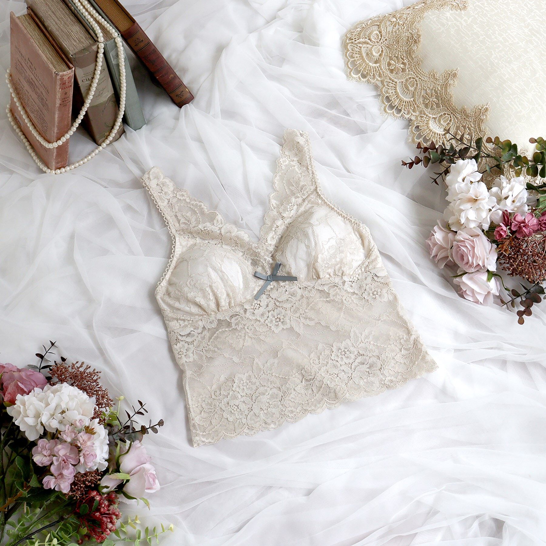 Risa Magli「ノーラ カップ付レースキャミソール」|キャミソール|グレージュ(050)