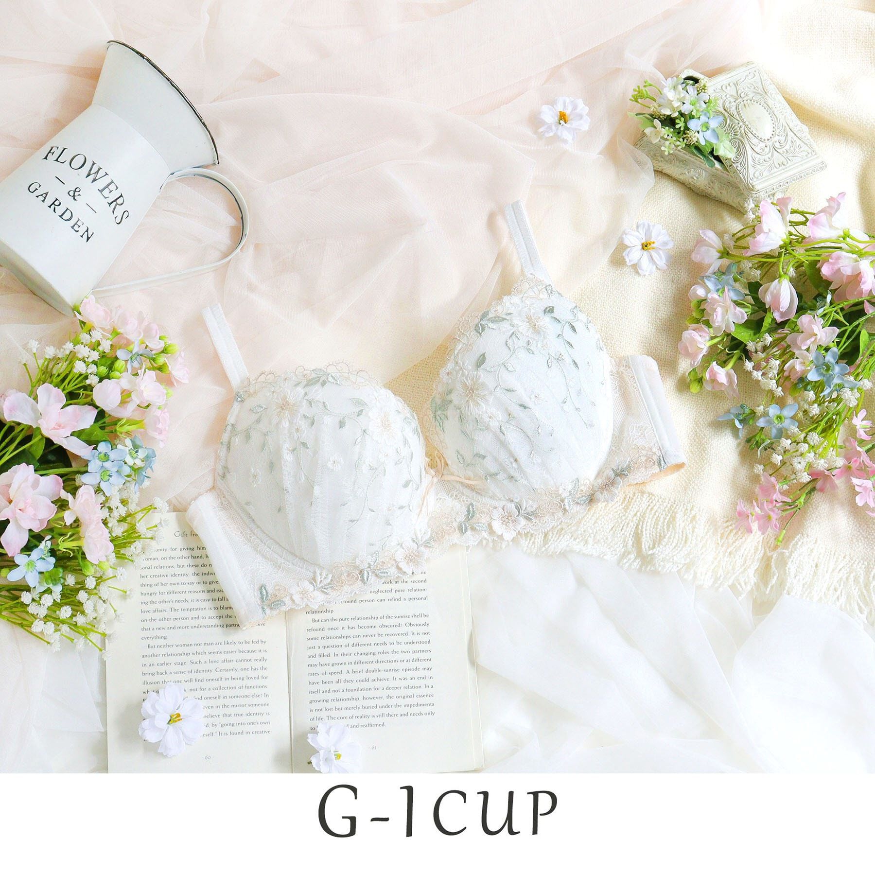 Risa Magli「シュクリエ ブラジャー（G-I）」|インナー|ホワイト(001)