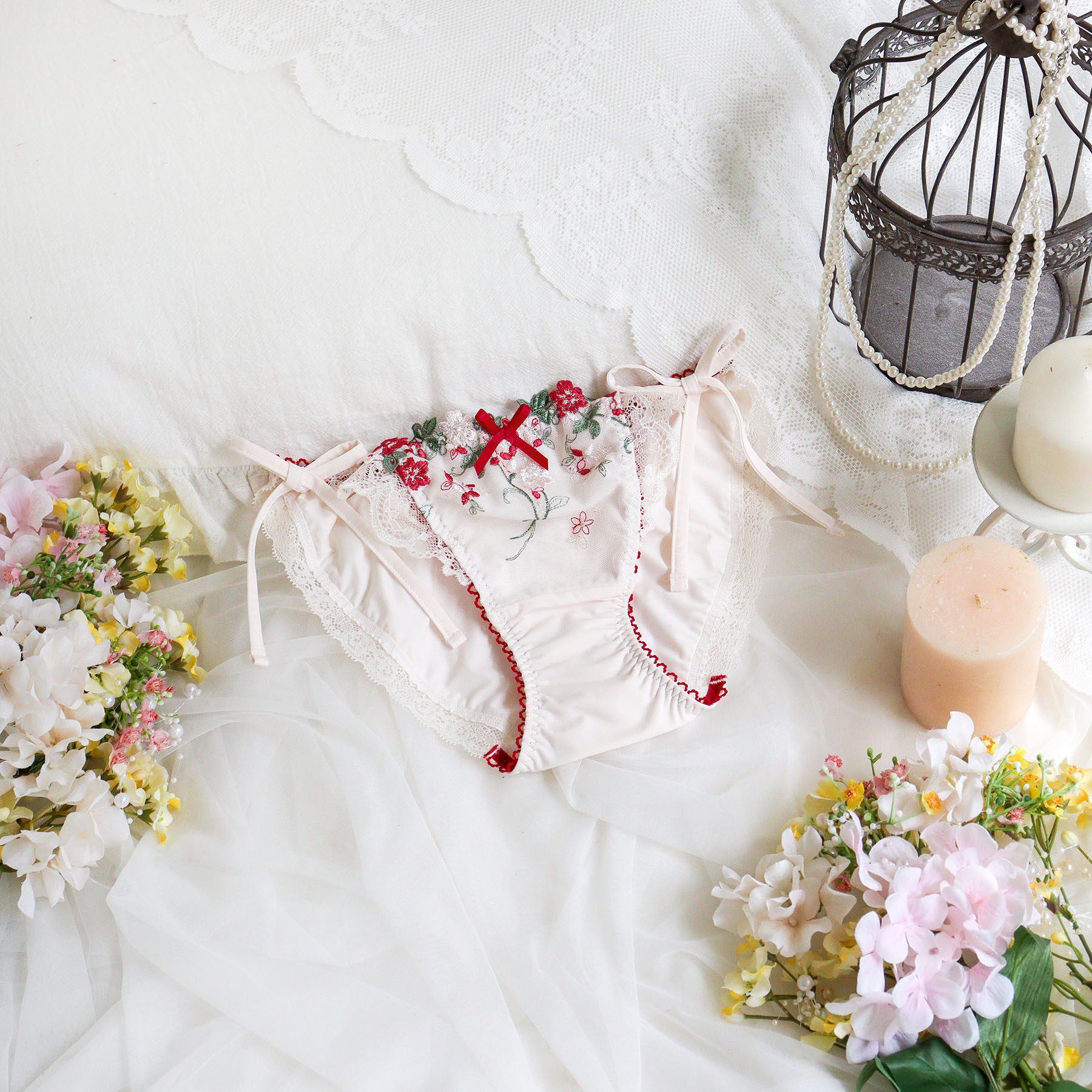 Risa Magli「ナヨン リボンショーツ」|インナー|レッド(061)