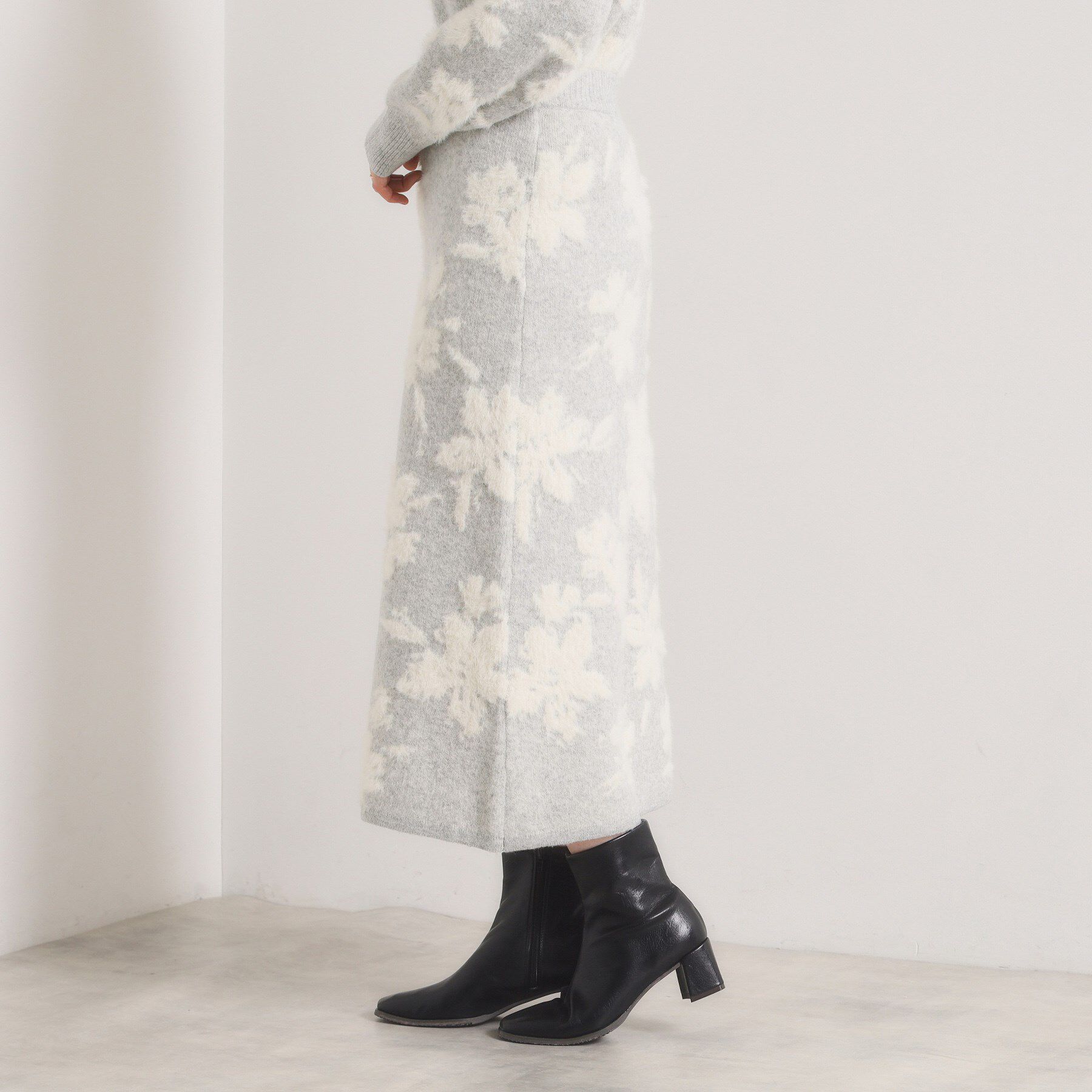 ITS&rsquo;DEMO「【手洗い可／セットアップ可】花柄フェザージャカードニットスカート」|スカート|