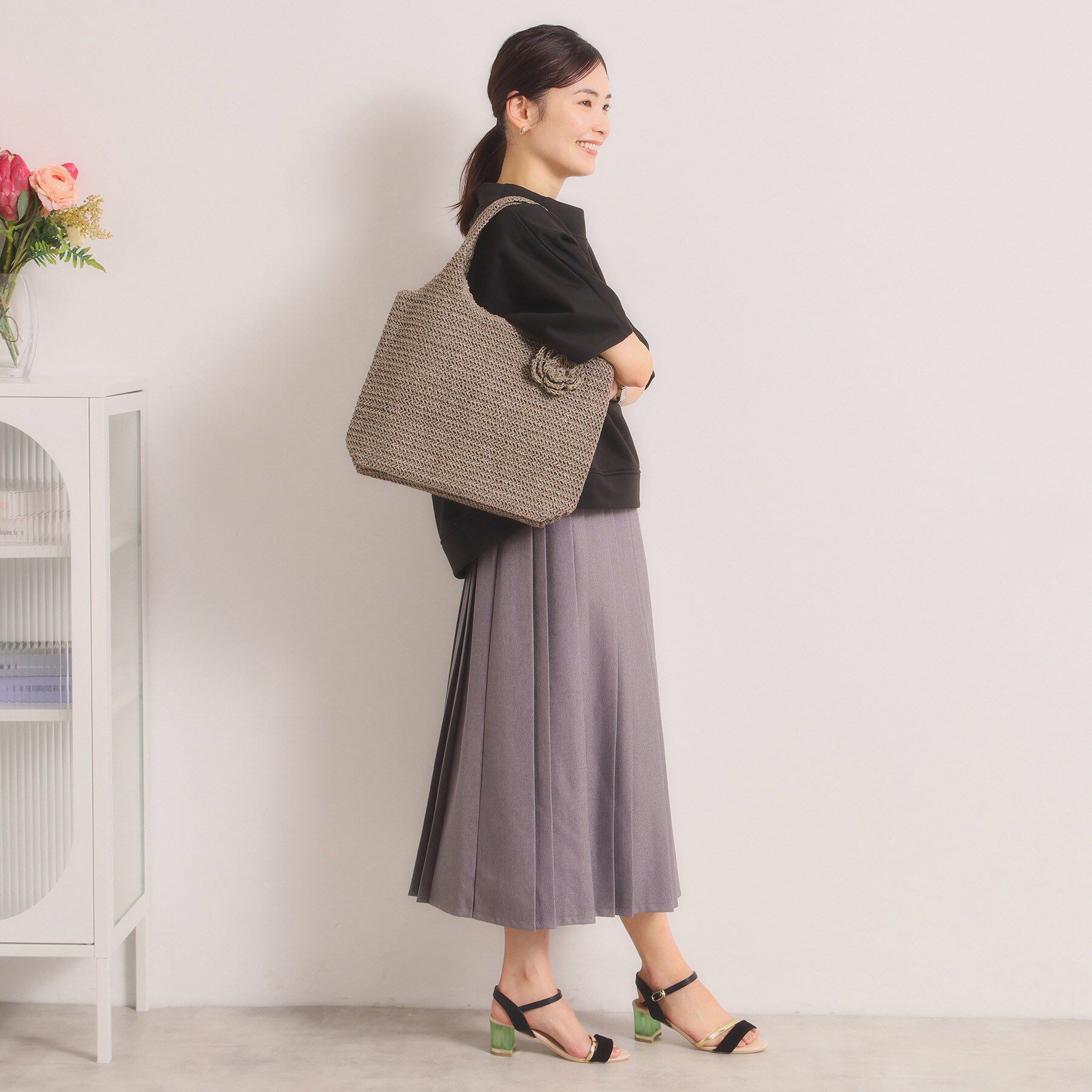 ITS&rsquo;DEMO「雑材フラワーチャームくりてトート」|トートバッグ|