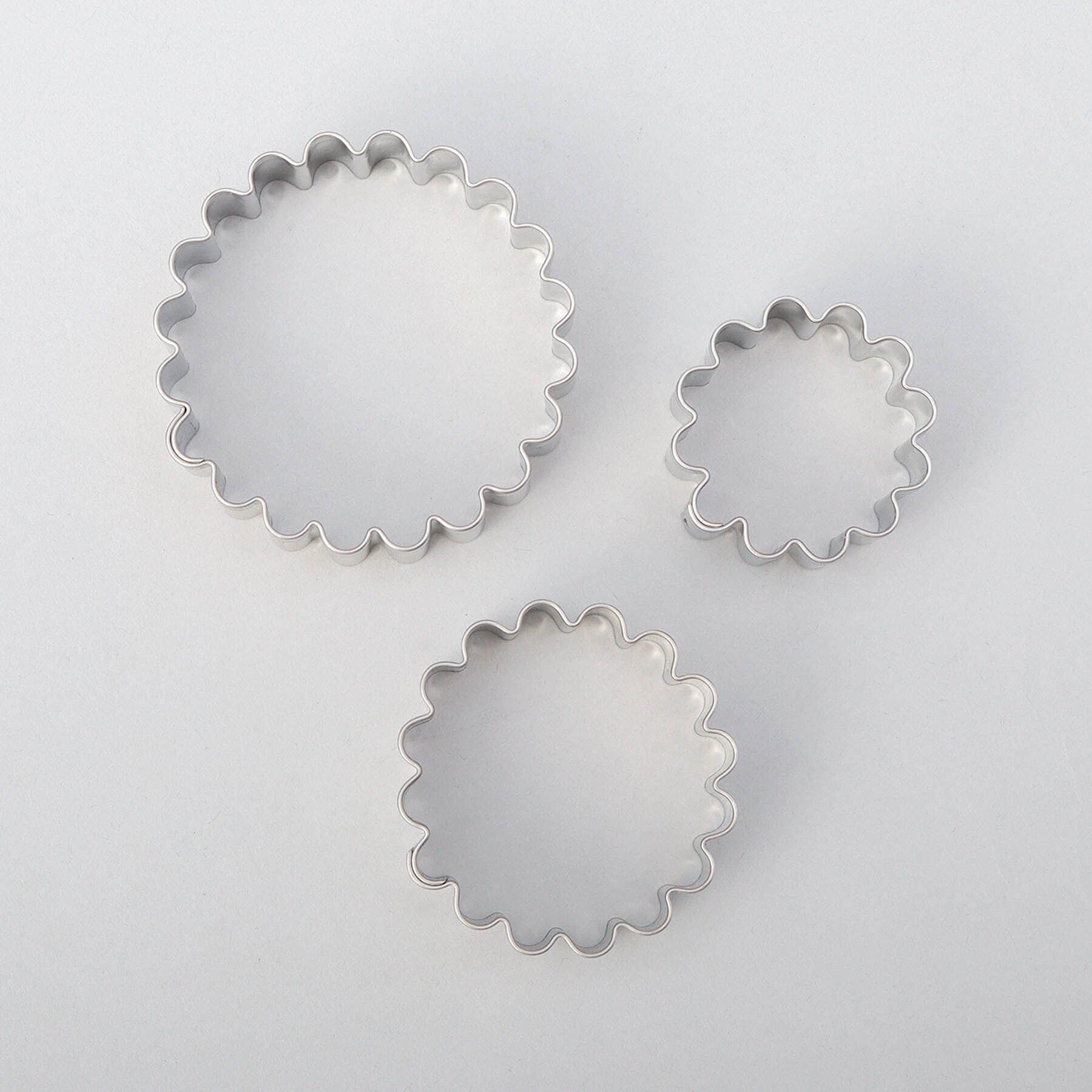 212 KITCHEN STORE「ステンレス クッキー型 ウェーブ丸 3PCS」|食器・キッチングッズ|