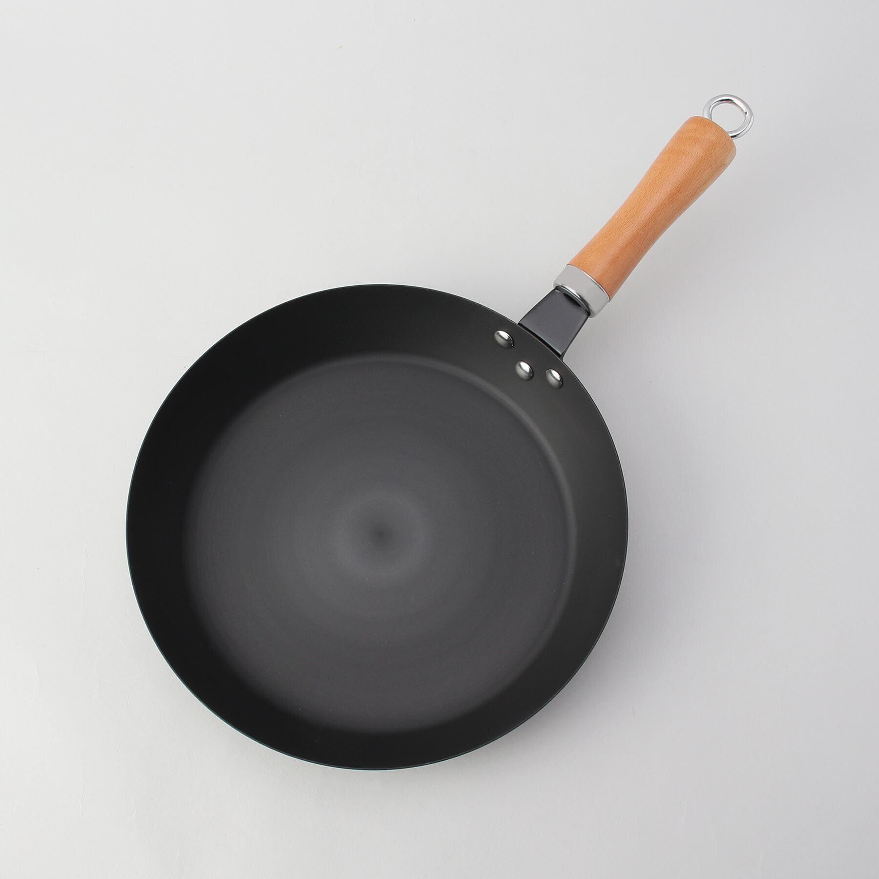 212 KITCHEN STORE「永良 IH対応窒化鉄フライパン26cm」|食器・キッチングッズ|