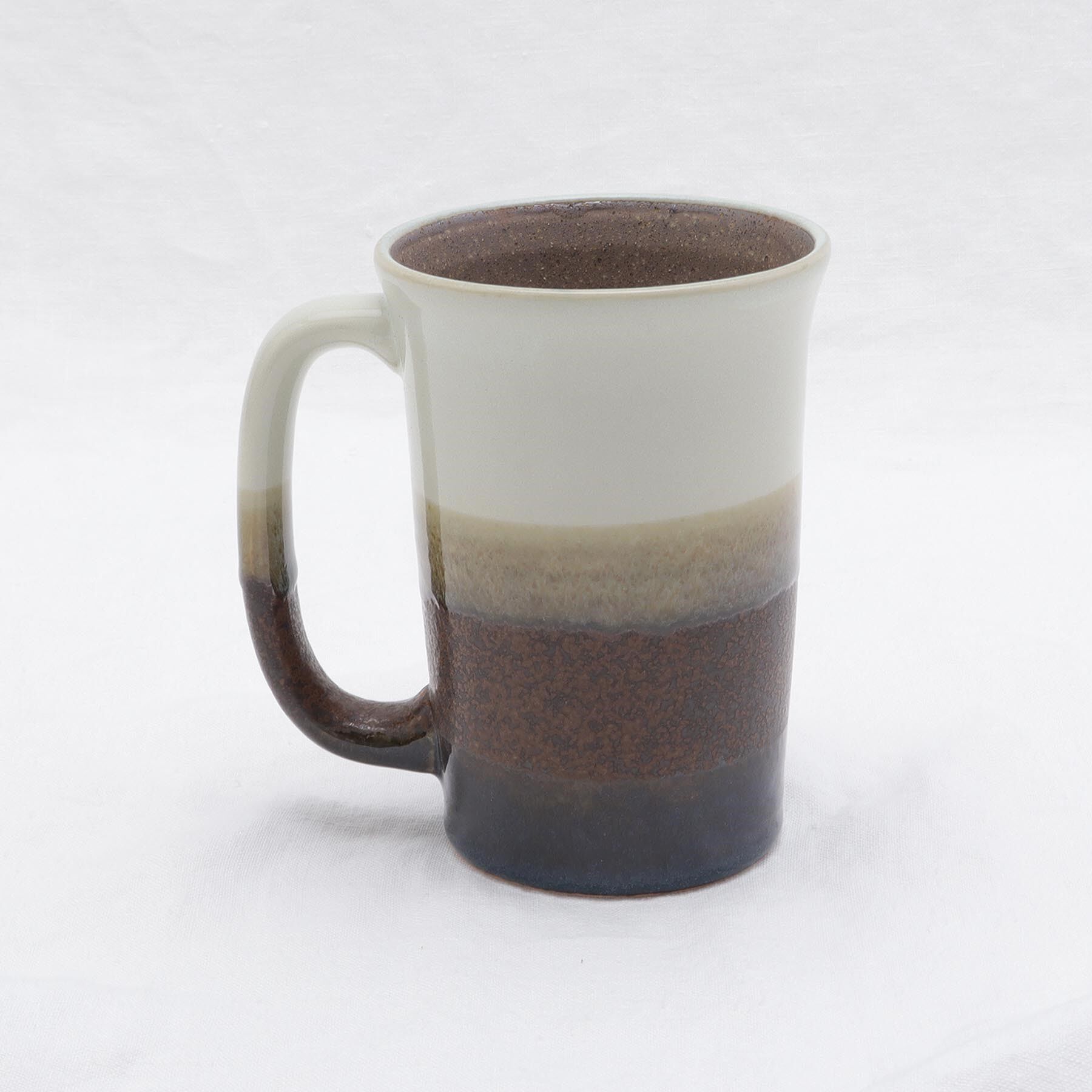 212 KITCHEN STORE「土の香り 泡立ちビアカップ ホワイト」|グラス・マグカップ|