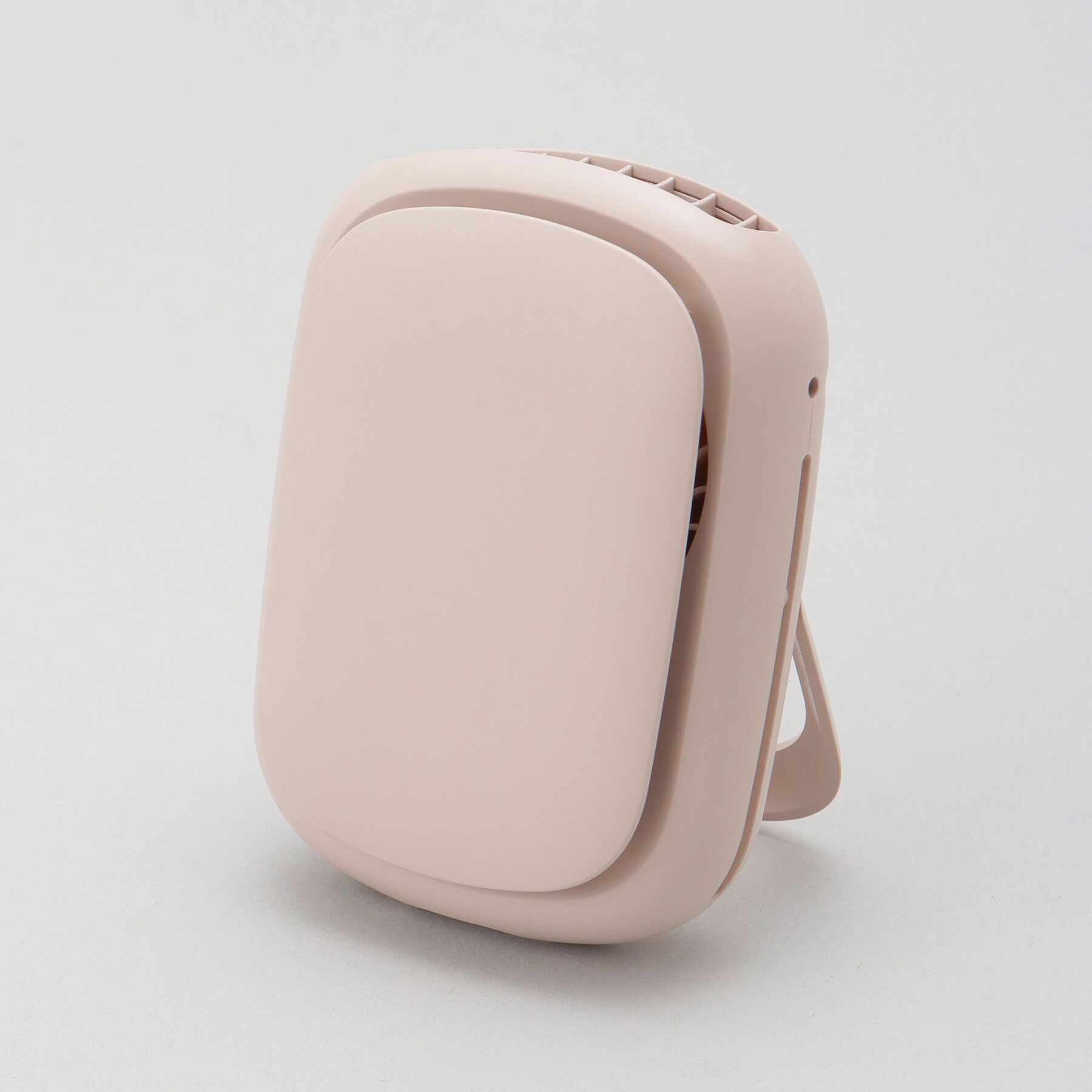 212 KITCHEN STORE「アイファンボディブリーズ ベージュ」|その他|