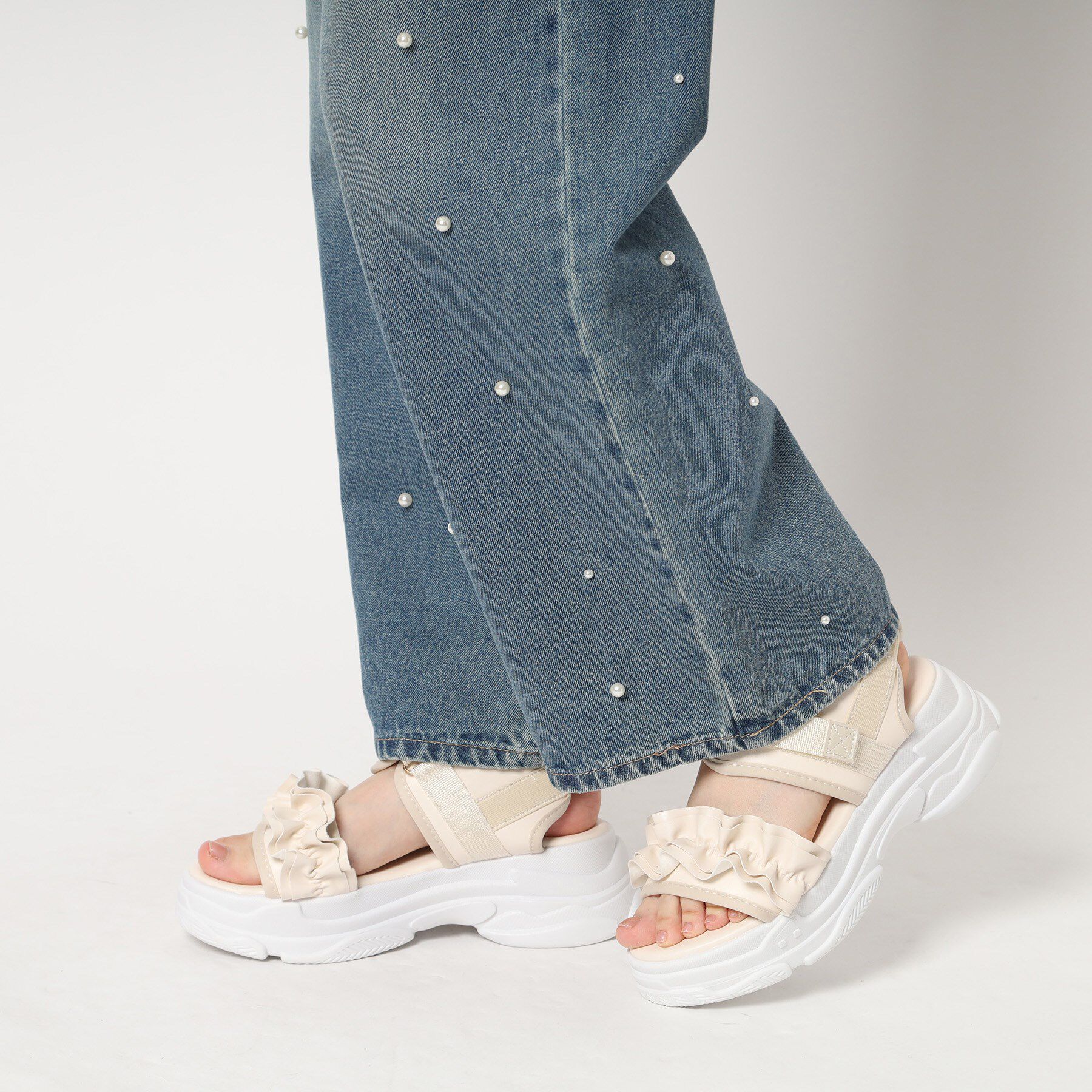 csT&P「厚底フリルスポサン」|サンダル|