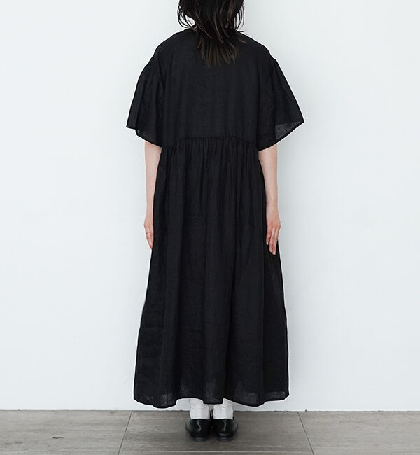 オオカミとフクロウ「オオカミとモリーヌの想い出&ldquo;ワンピース&rdquo;」|ワンピース|