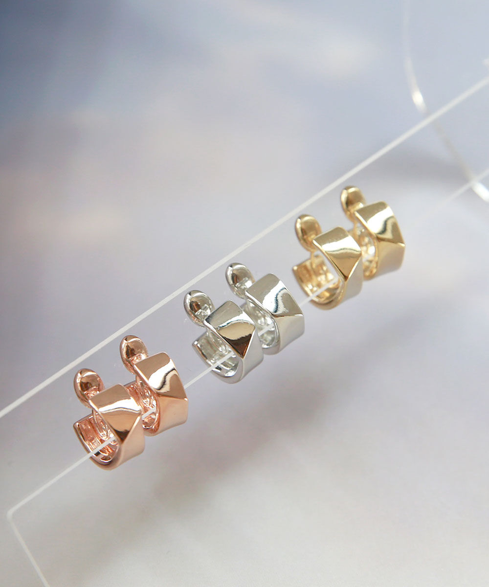 colleca la「miniループフィット・ななめラインのフープイヤリング」|イヤリング|