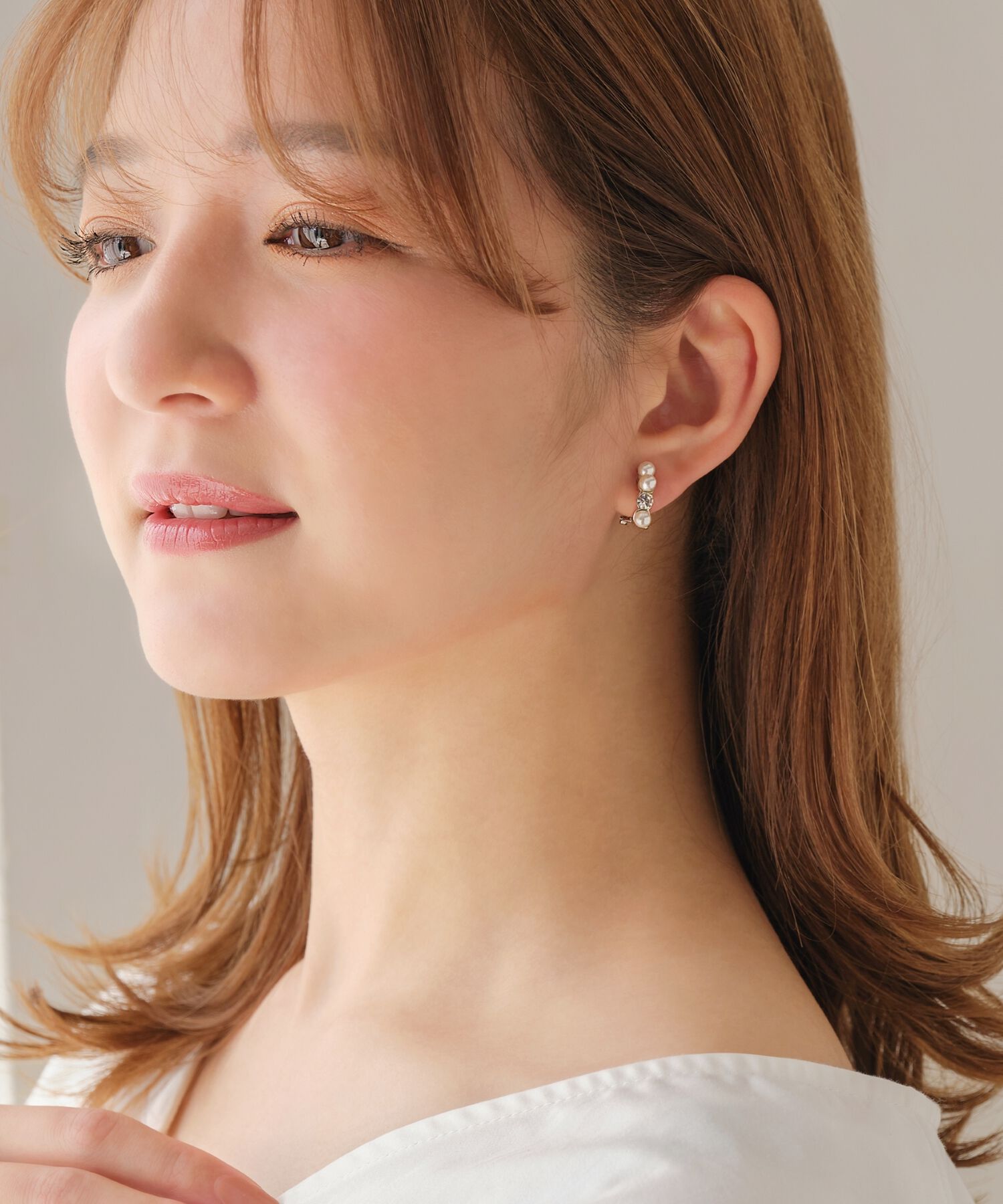 Phoebe「【シリーズ累計販売15000点突破】痛くないシリーズノーブルパールシャインエアリーイヤリング」|イヤリング|