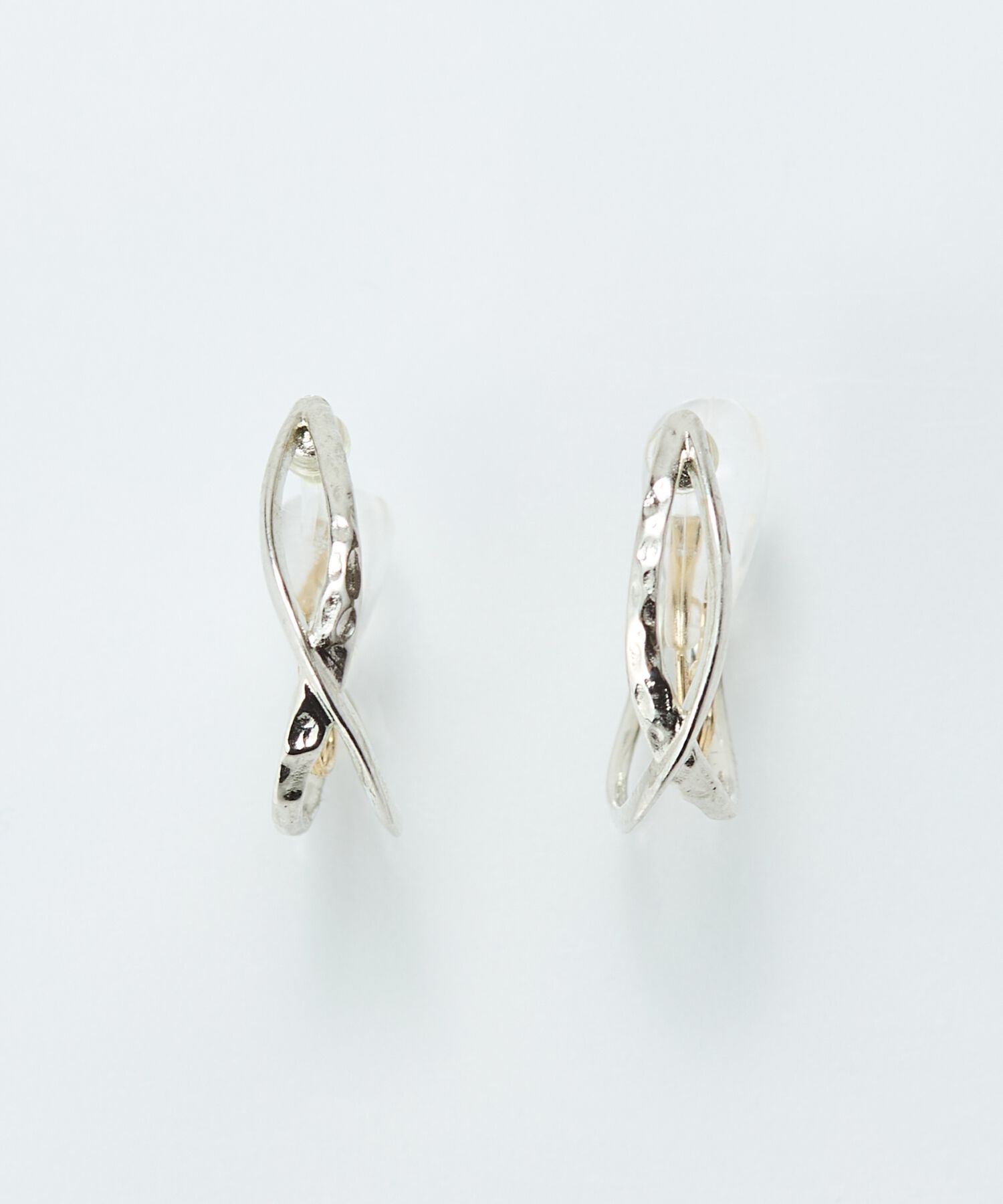 Phoebe「【シリーズ累計販売10000点突破】金属アレルギー対応痛くないシリーズ クリスタルループフィットイヤリング」|イヤリング|