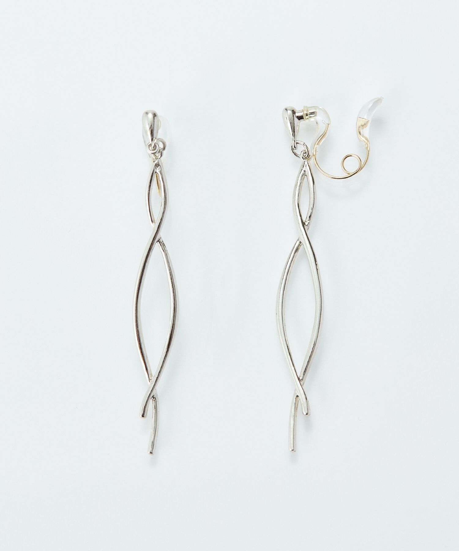  「【金属アレルギー対応】【痛くないシリーズ】スウィングクリスタルループフィットイヤリング　シルバー」|イヤリング|