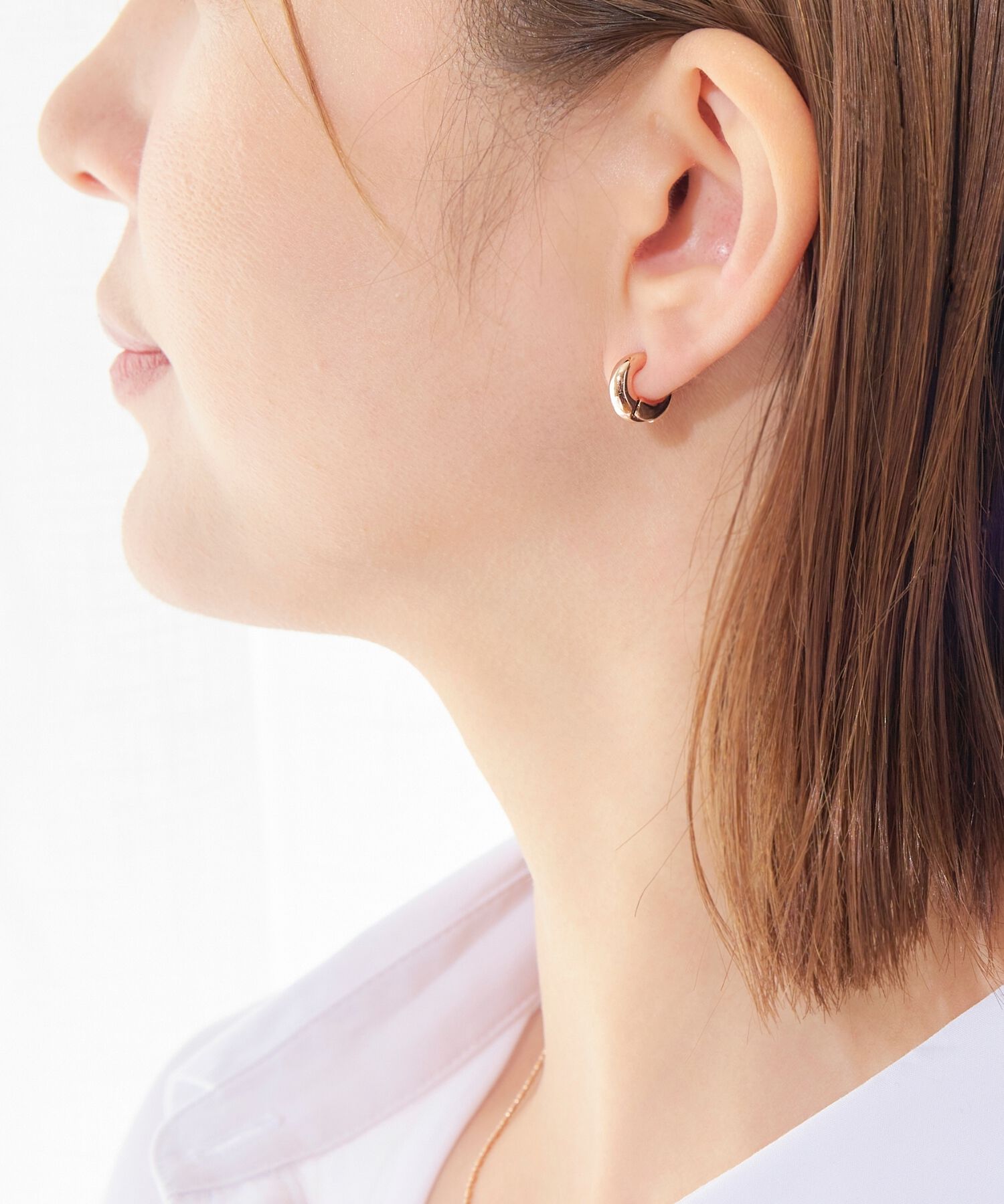 Phoebe「【金属アレルギー対応】シンプルフープスナップイヤリング　シャンパンゴールド」|イヤリング|