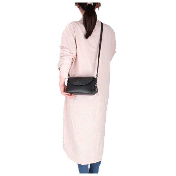 Legato Largo「レガートラルゴ かるいかばん LH-F3062 Legato Largo 通販 お財布ショルダー」|ショルダー・メッセンジャー|