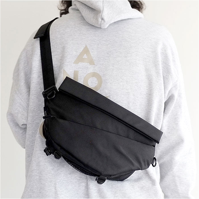 BACKYARD FAMILY「NoiR ノアール ボディバッグ N24005 通販 ボディーバッグ ミニショルダーバッグ」|その他|