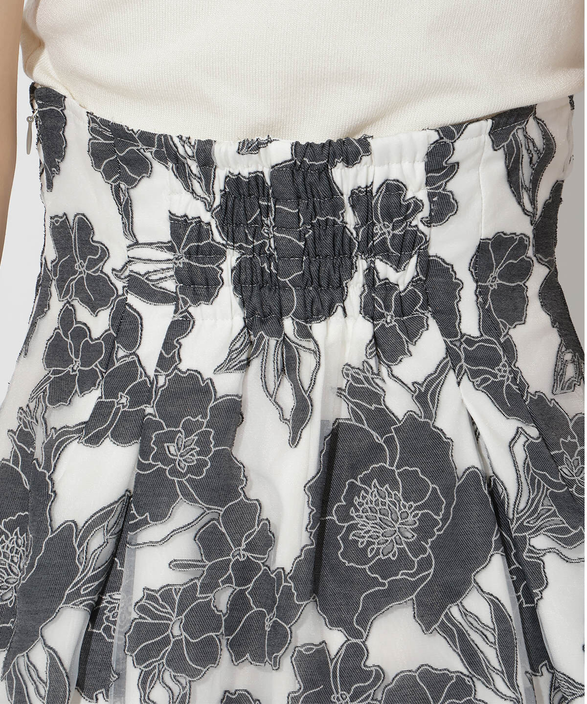 アンドクチュール「オパールフラワーフレアスカート」|フレア|