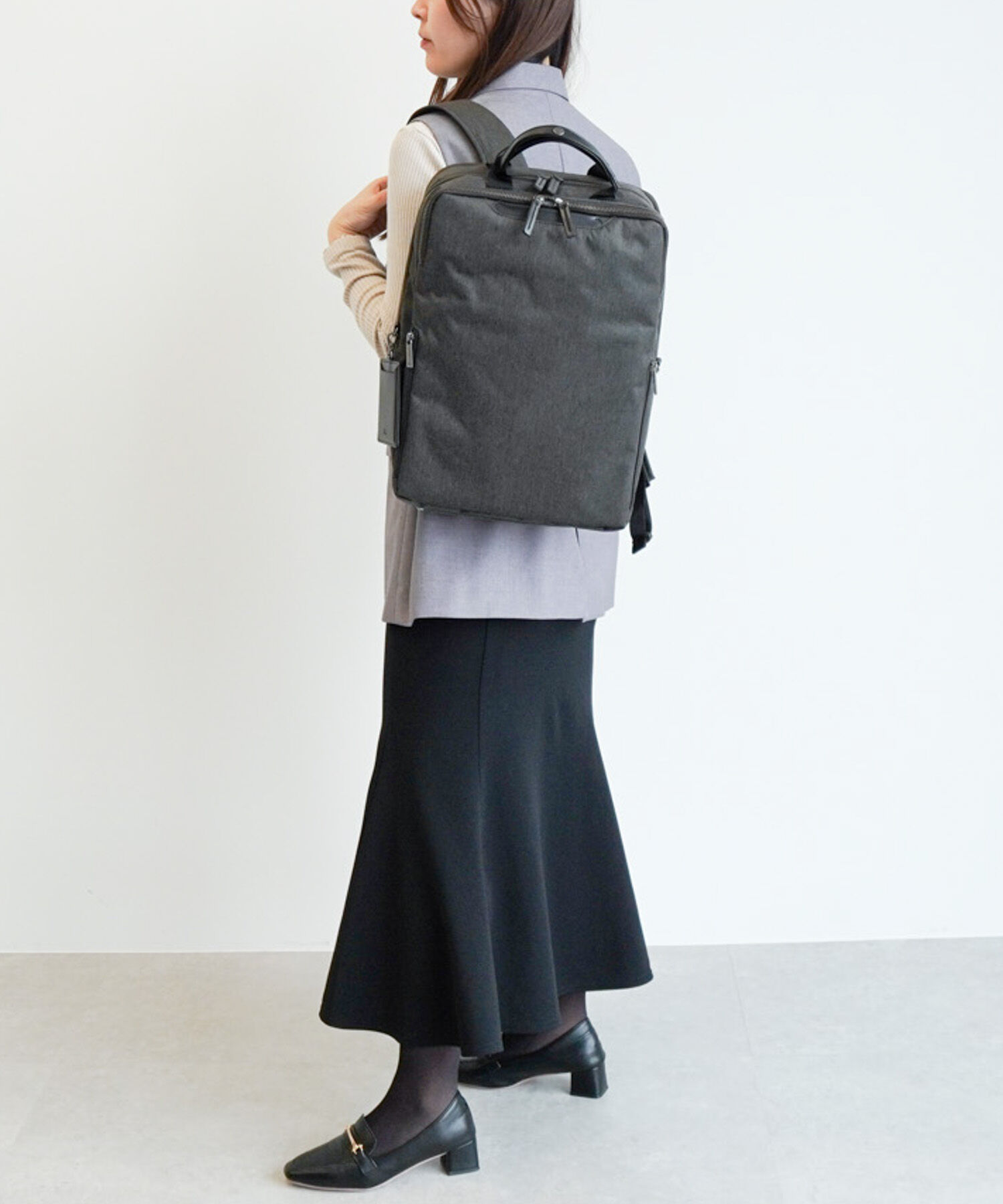 ace.「ace./エース フィッテムヘザー ビジネスリュック  A4 14インチPC収納 17/20L スクエア型 20114」|リュック|