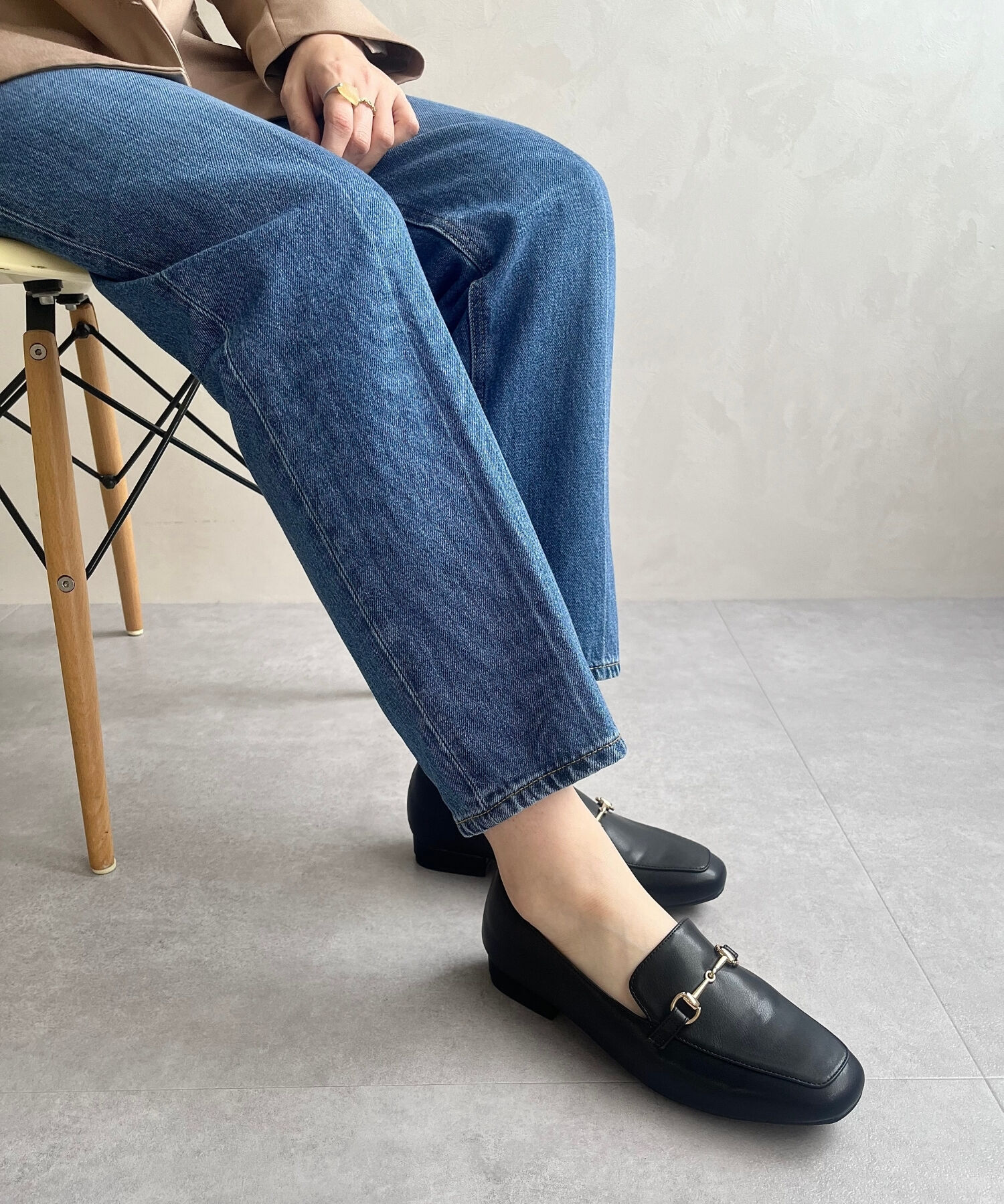 ORiental TRaffic「【跳べるパンプス/シリーズ累計１５０万足突破】スクエアトゥ ビット モチーフ  ローファー /R-3210」|パンプス|