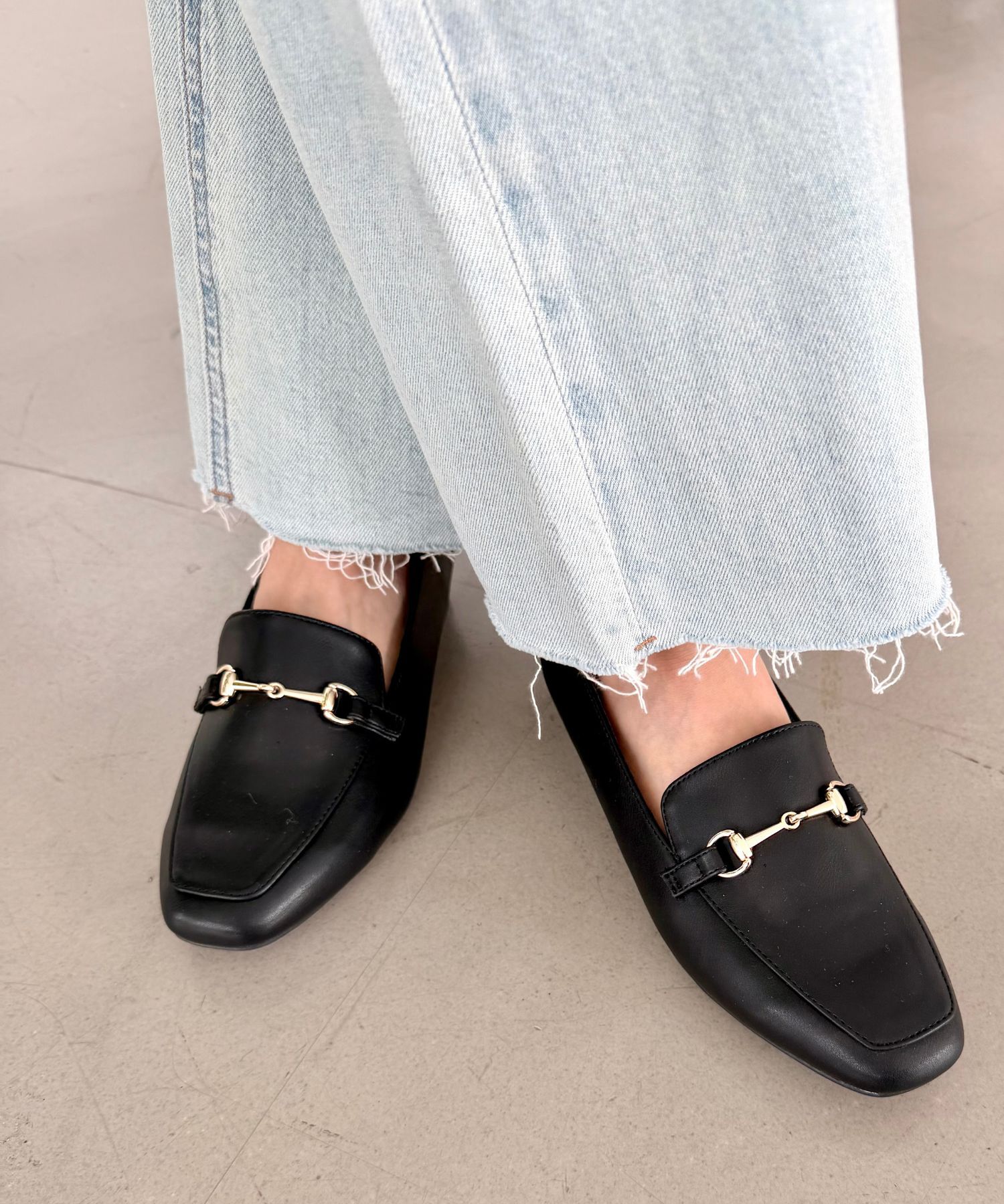 ORiental TRaffic「【跳べるパンプス/シリーズ累計１５０万足突破】スクエアトゥ ビット モチーフ  ローファー /R-3210」|パンプス|