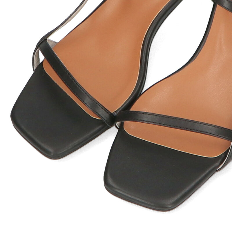 ORiental TRaffic「【トレンド】アシンメトリーナローストラップサンダル/31230 サンダル ヒール5.2cm」|サンダル|