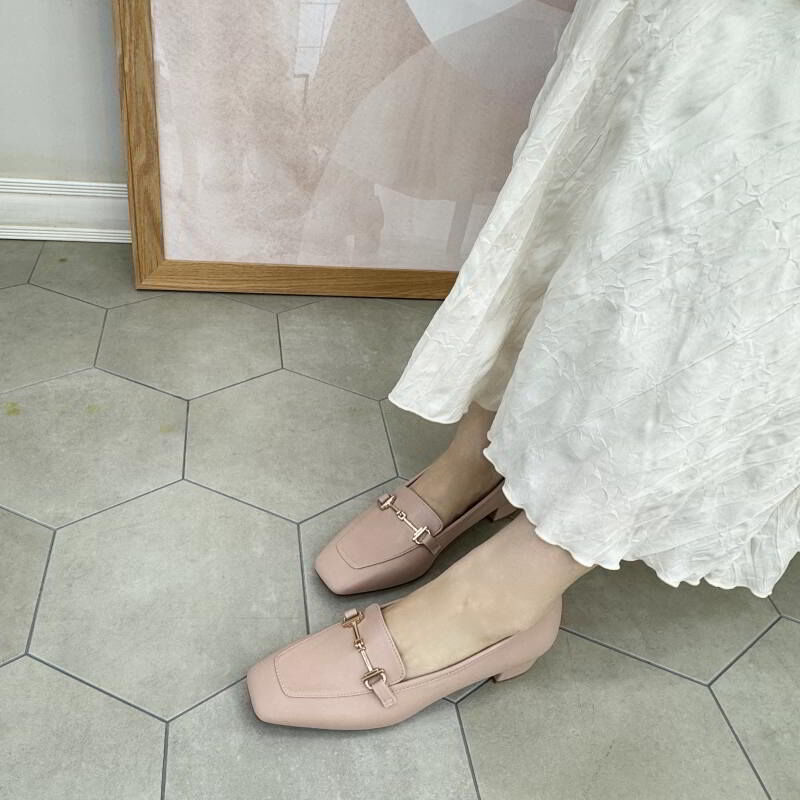 WA Oriental TRaffic「【定番】メタリックラインビットヒールローファー/32303 ローファー 人気 売れてる クッション」|パンプス|