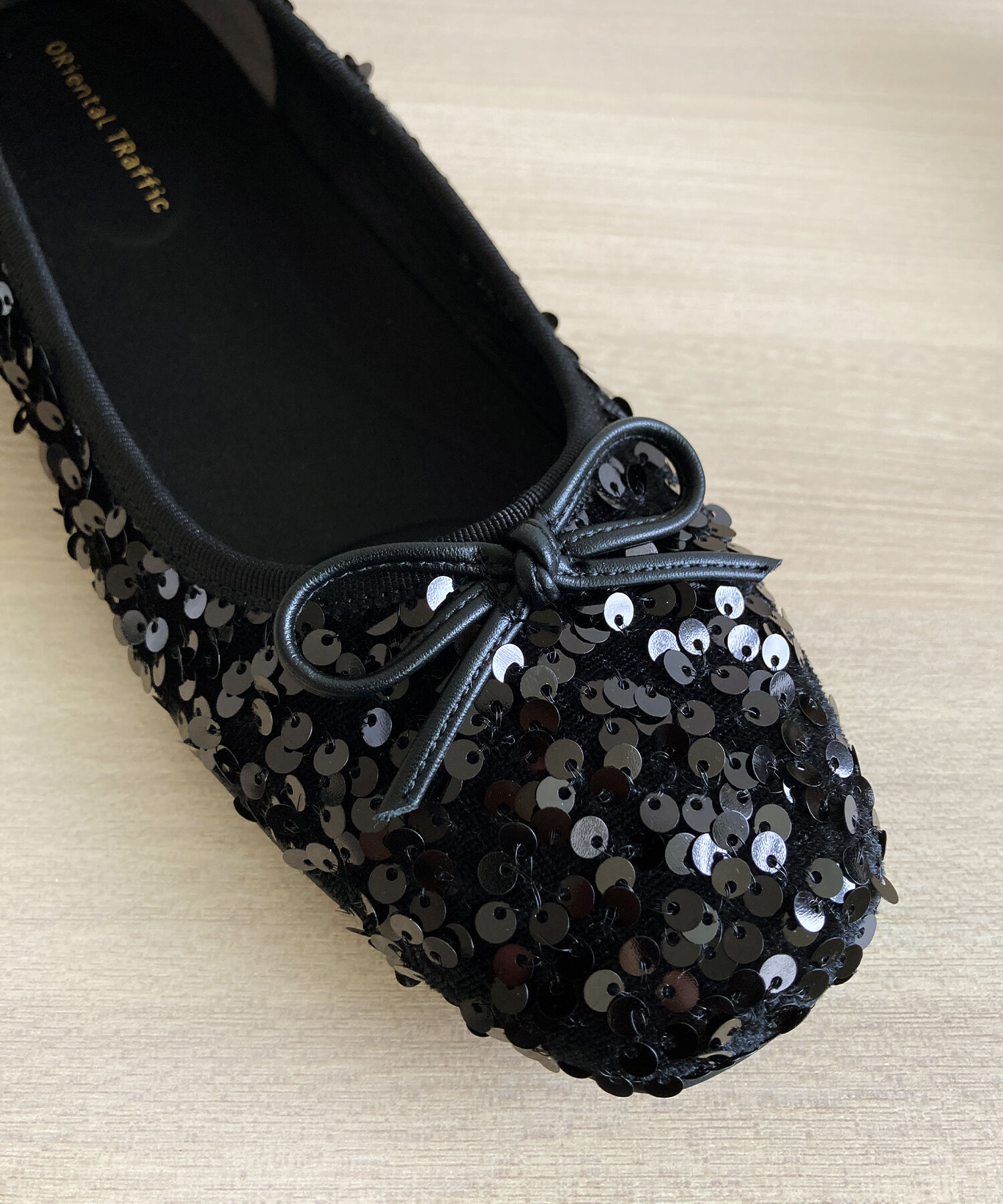 ORiental TRaffic「【跳べるパンプス/シリーズ累計１５０万足突破】スパンコール スクエアトゥ バレエシューズ R-3216」|パンプス|