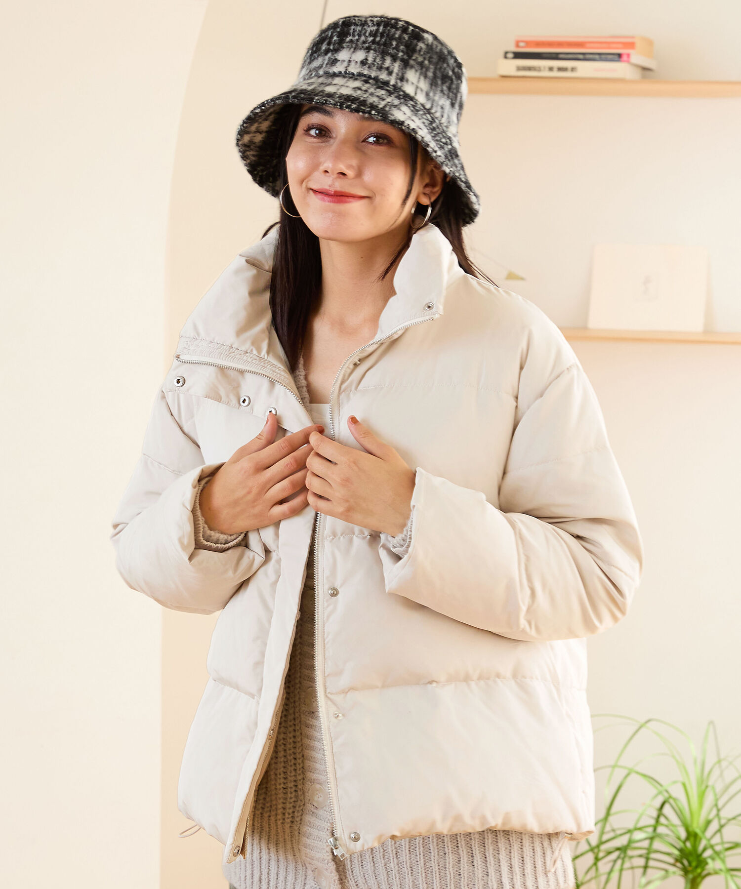 ORiental TRaffic「スタンドネック ボリューム ダウン ジャケット /MO43D01」|ダウン|IVORY