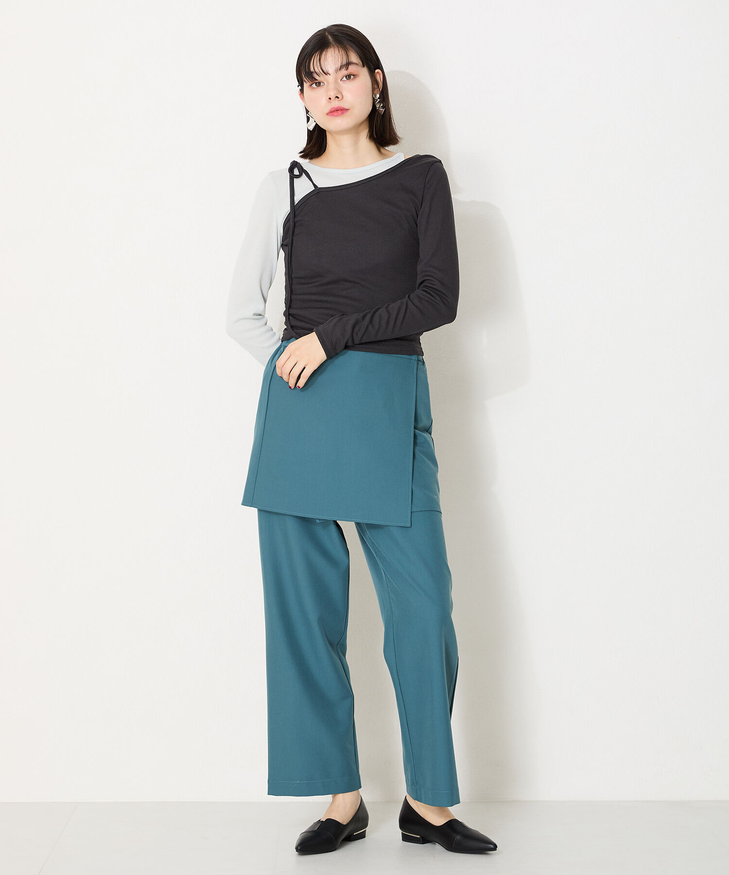 ORiental TRaffic「【WEB限定】メタリックライン フラット パンプス /45303 スリットパンプス 通勤靴」|パンプス|