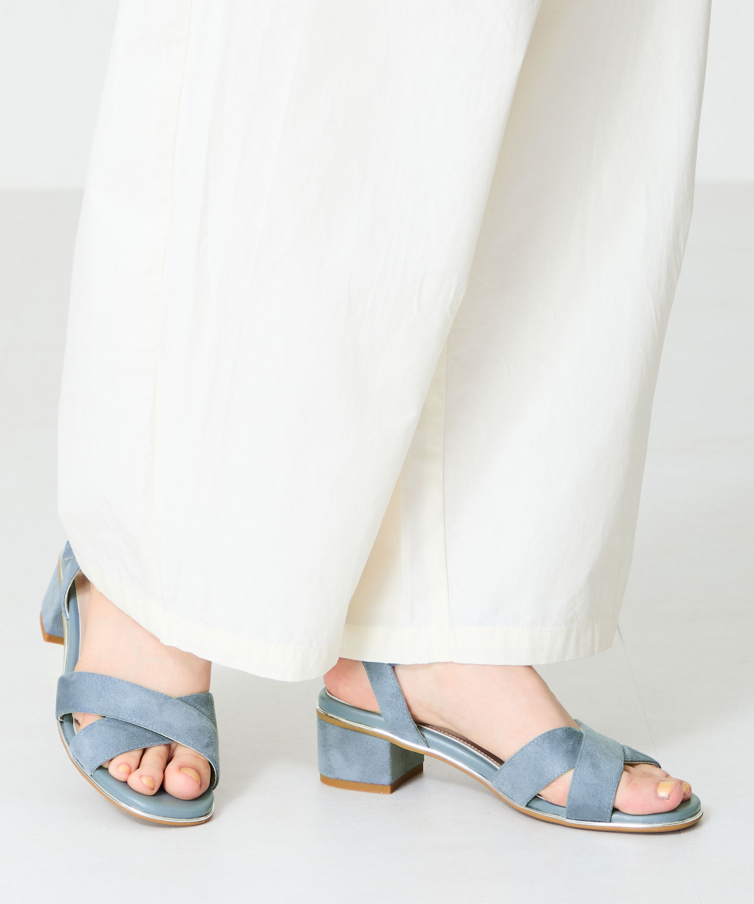 ORiental TRaffic「【WEB限定】クロスストラップメタリックラインサンダル/55201 サンダル トレンド 人気」|サンダル|