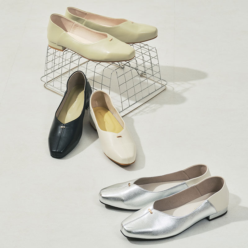 ORiental TRaffic「●2026春夏新作●ゴールドパーツVカットバブーシュ/61112」|パンプス|