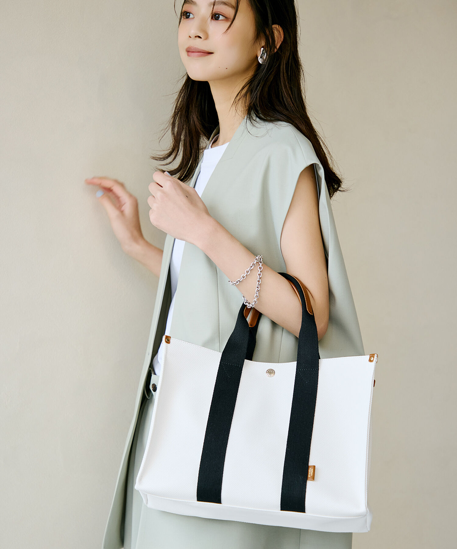 TOPKAPI BREATH「【Breath TOPKAPI】NEO CANVAS ネオキャンバス カラーハンドル トートバッグ」|トートバッグ|ホワイト