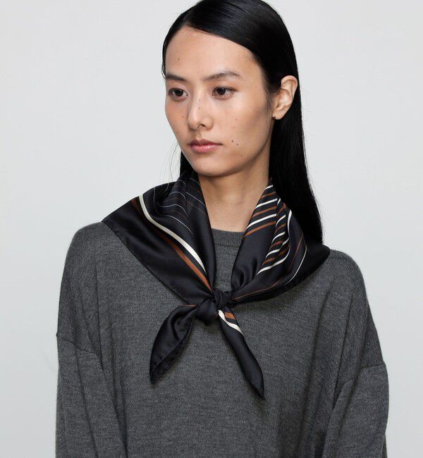 TOMORROWLAND GOODS「AENEIS ILLUSION シルクスカーフ」|バンダナ・スカーフ|