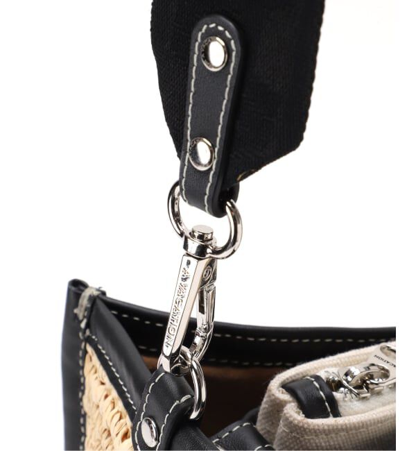 journal standard L'essage「【A VACATION/ア ヴァケーション】BREAD M RFA BLACK：バッグ」|ショルダー・メッセンジャー|