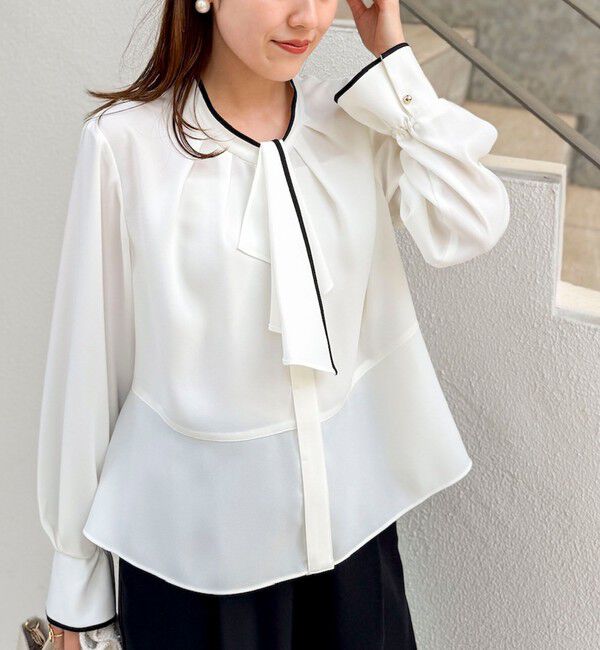 NOLLEY'S「《セットアップ対応》ウォッシャブルストレッチジョーゼットボウタイ風ペプラムブラウス」|シャツ・ブラウス|オフホワイト