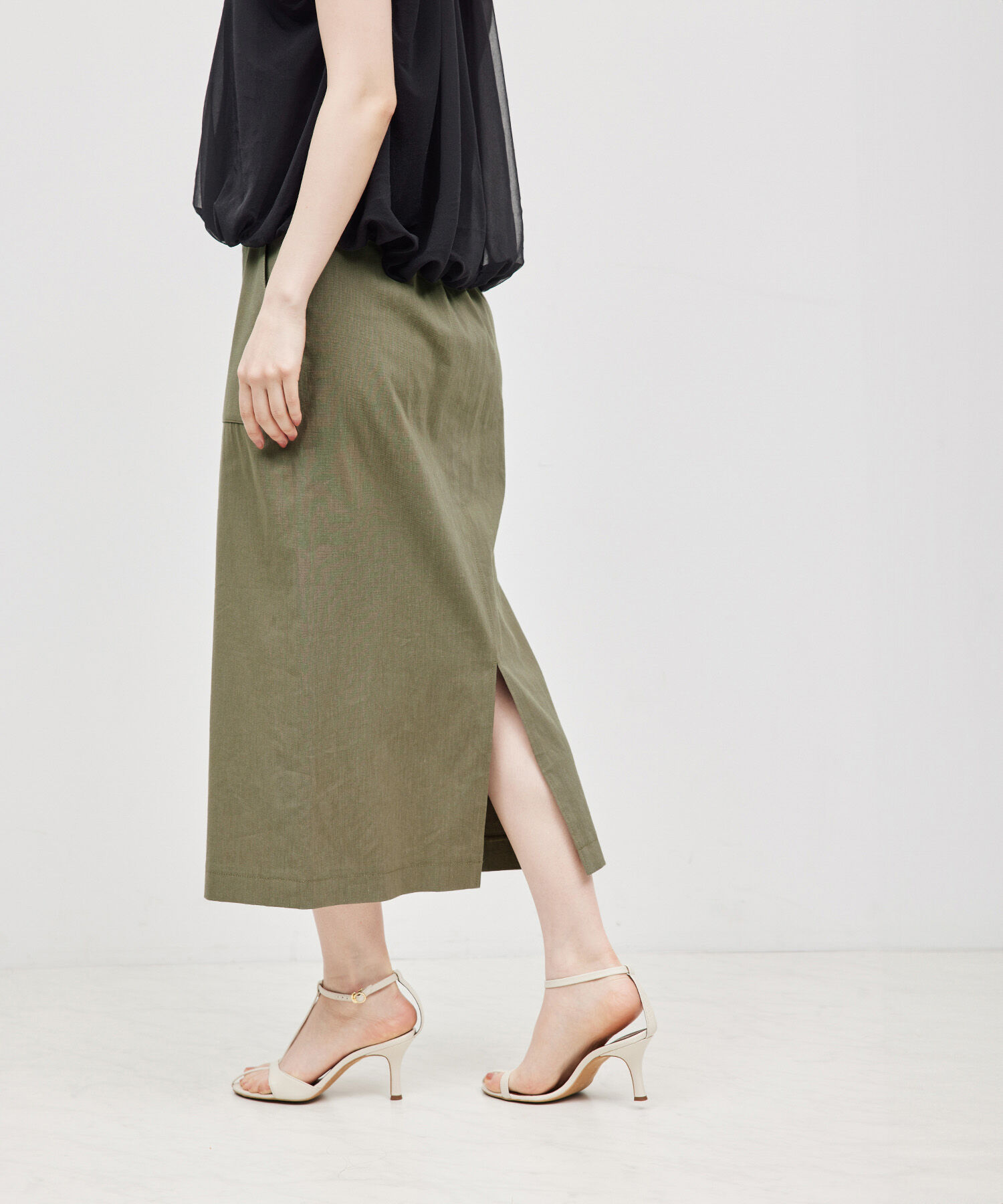 ROPE「リネンストレッチポケット付きタイトスカート/24SS【一部WEB限定】【雑誌掲載】【メディア掲載】」|スカート|