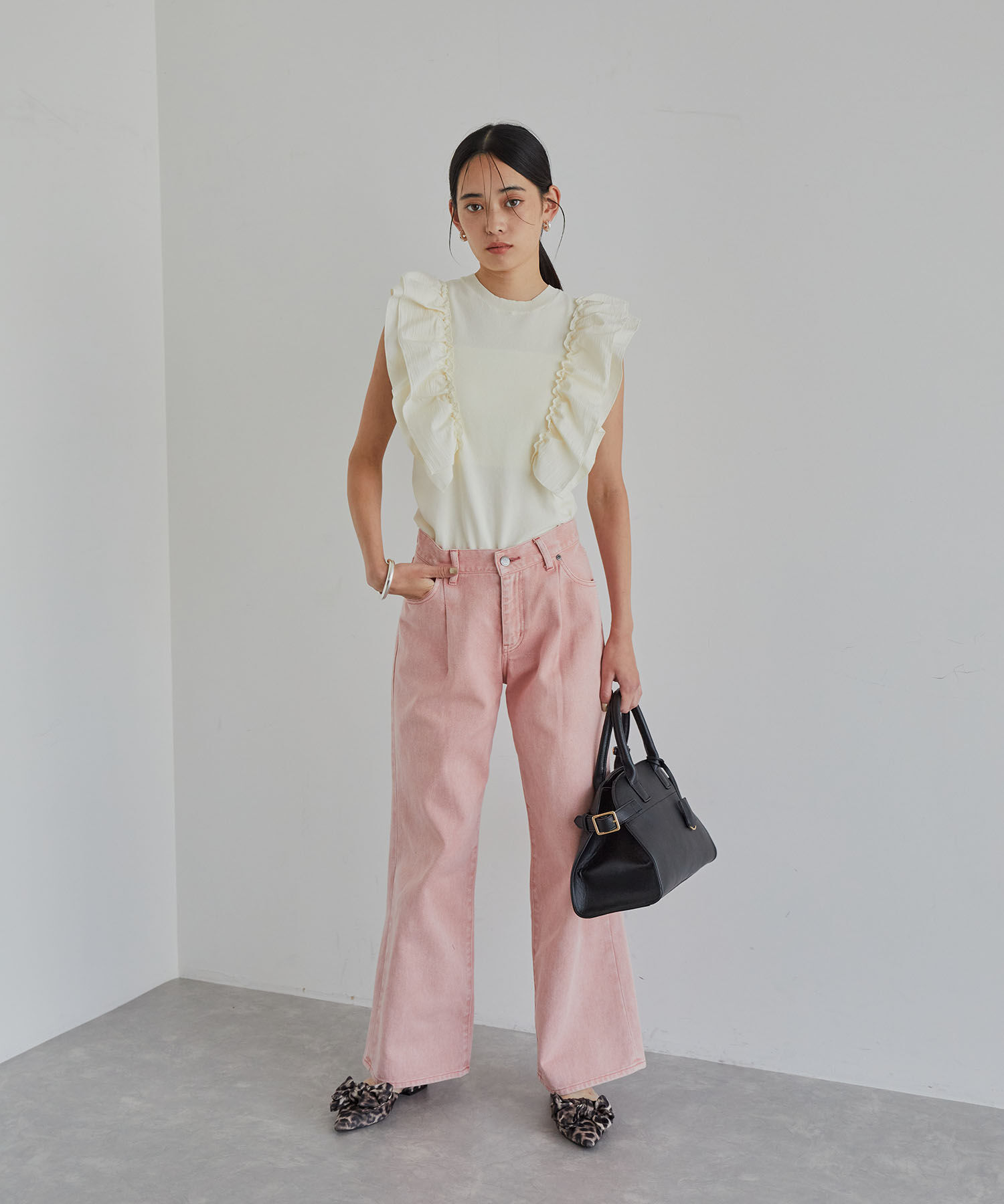 VIS「【洗える】異素材ドッキングフリルニットプルオーバー」|Tシャツ・カットソー|