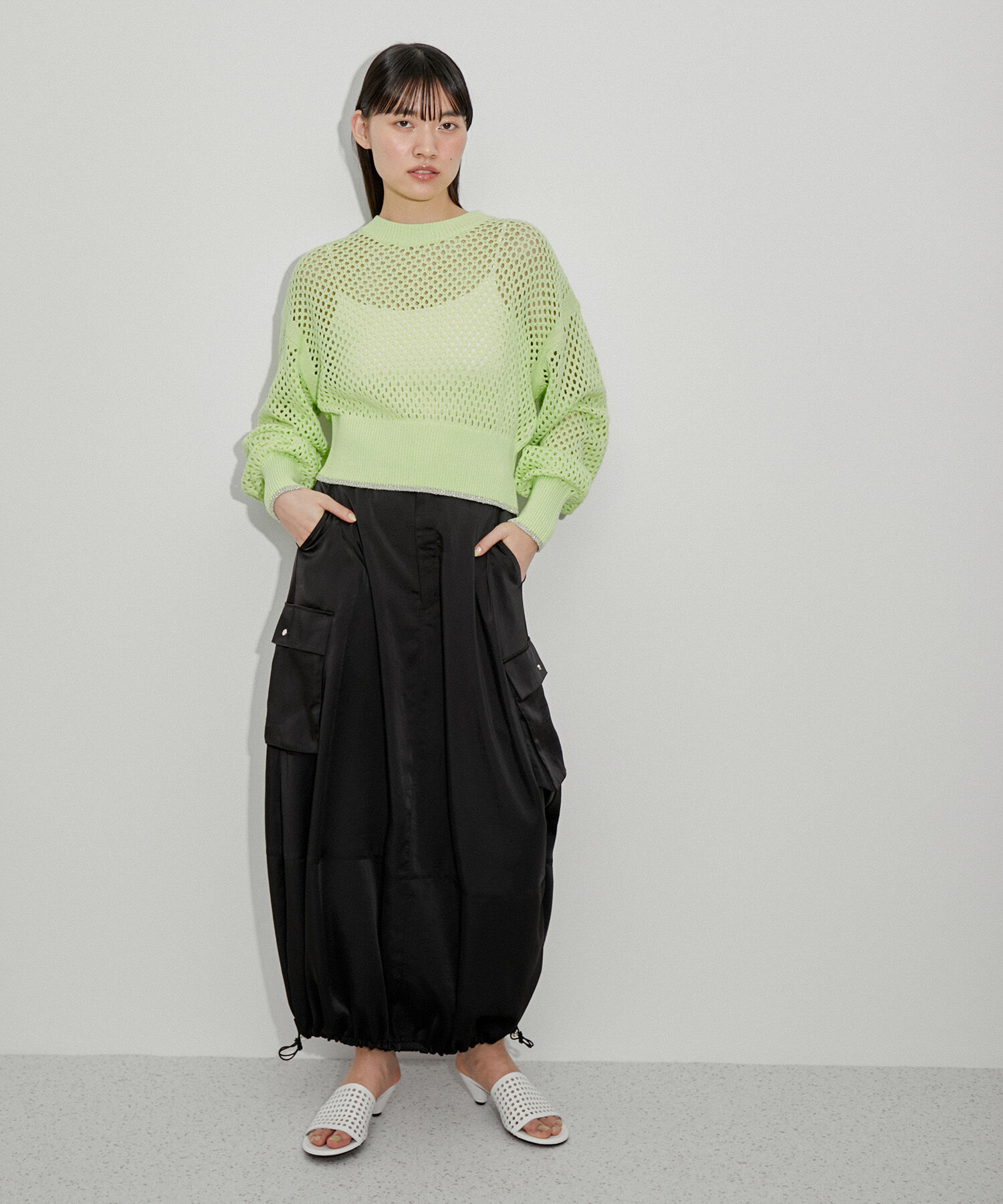 ADAM ET ROPE'「【サステナブル】サテンバルーンカーゴスカート」|スカート|