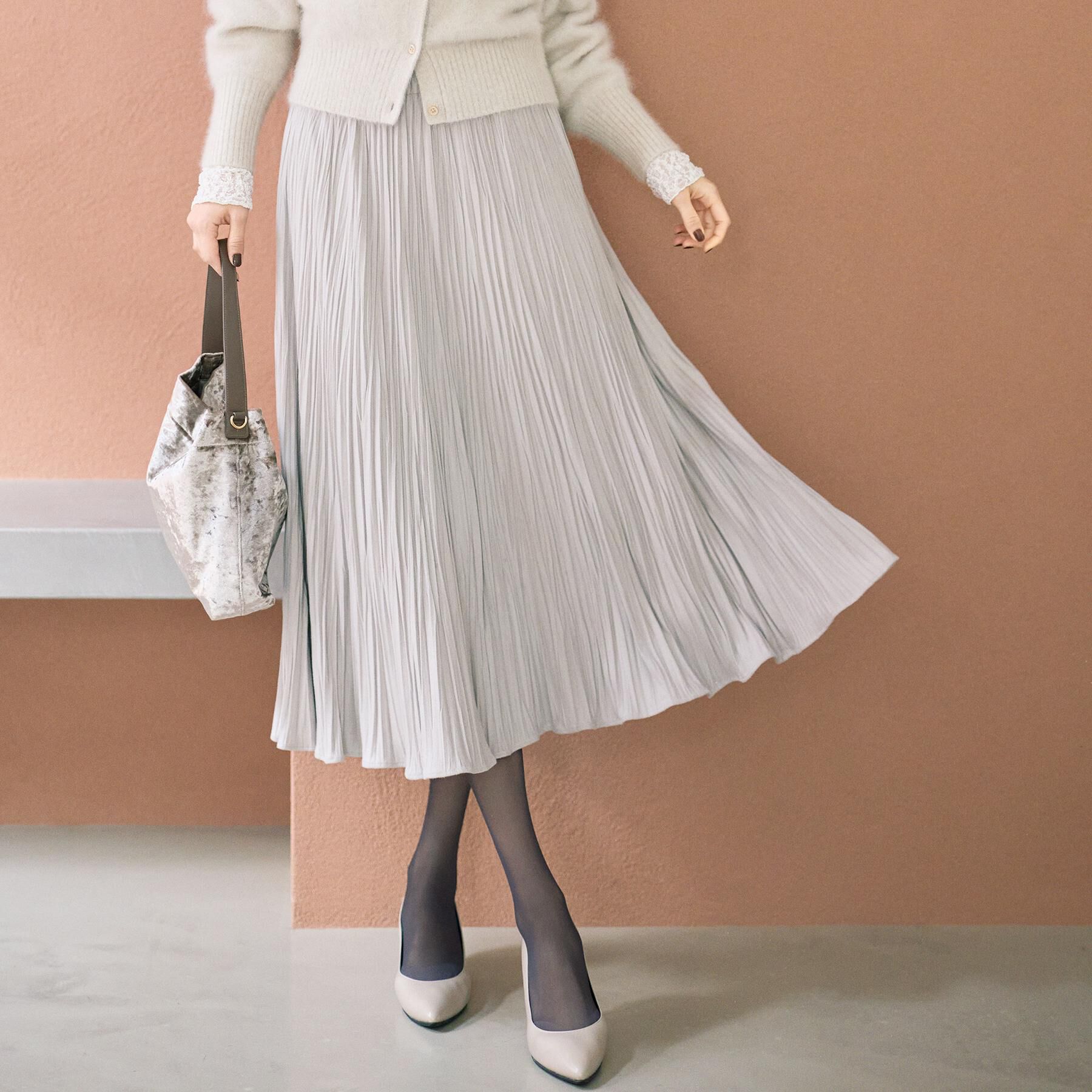 UNTITLED「【シワ知らず/ウエストゴム】スエード風プリーツスカート」|スカート|ベージュ(052)