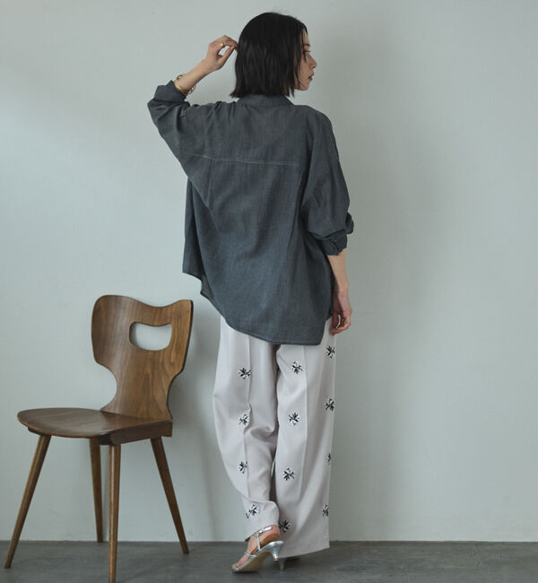 Doux archives「花柄刺繍センタープレスパンツ」|チノ|