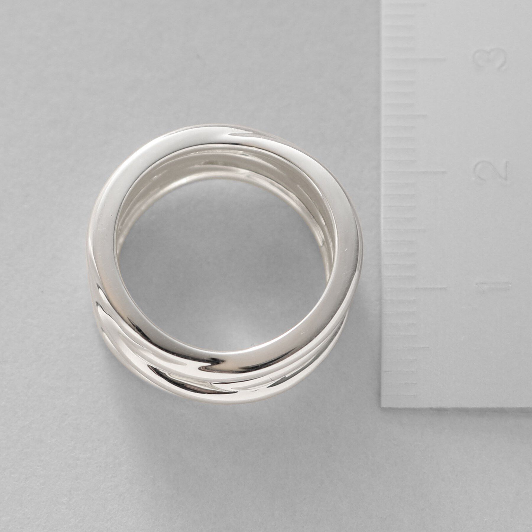 COCOSHNIK ONKITSCH「シルバー クロッシングラインリング」|リング|