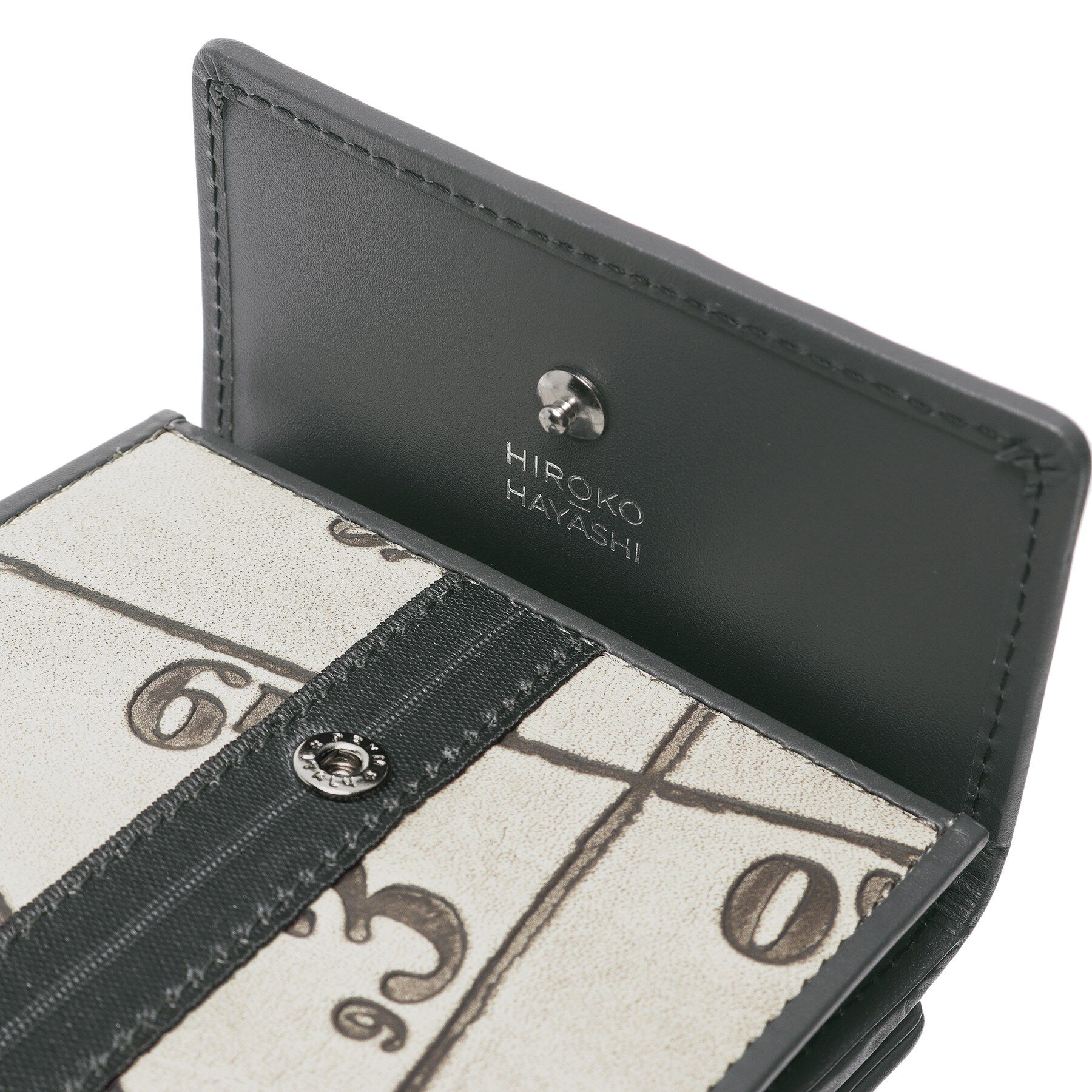 HIROKO HAYASHI「SCIENZA（シェンツァ）薄型二つ折り財布」|財布|