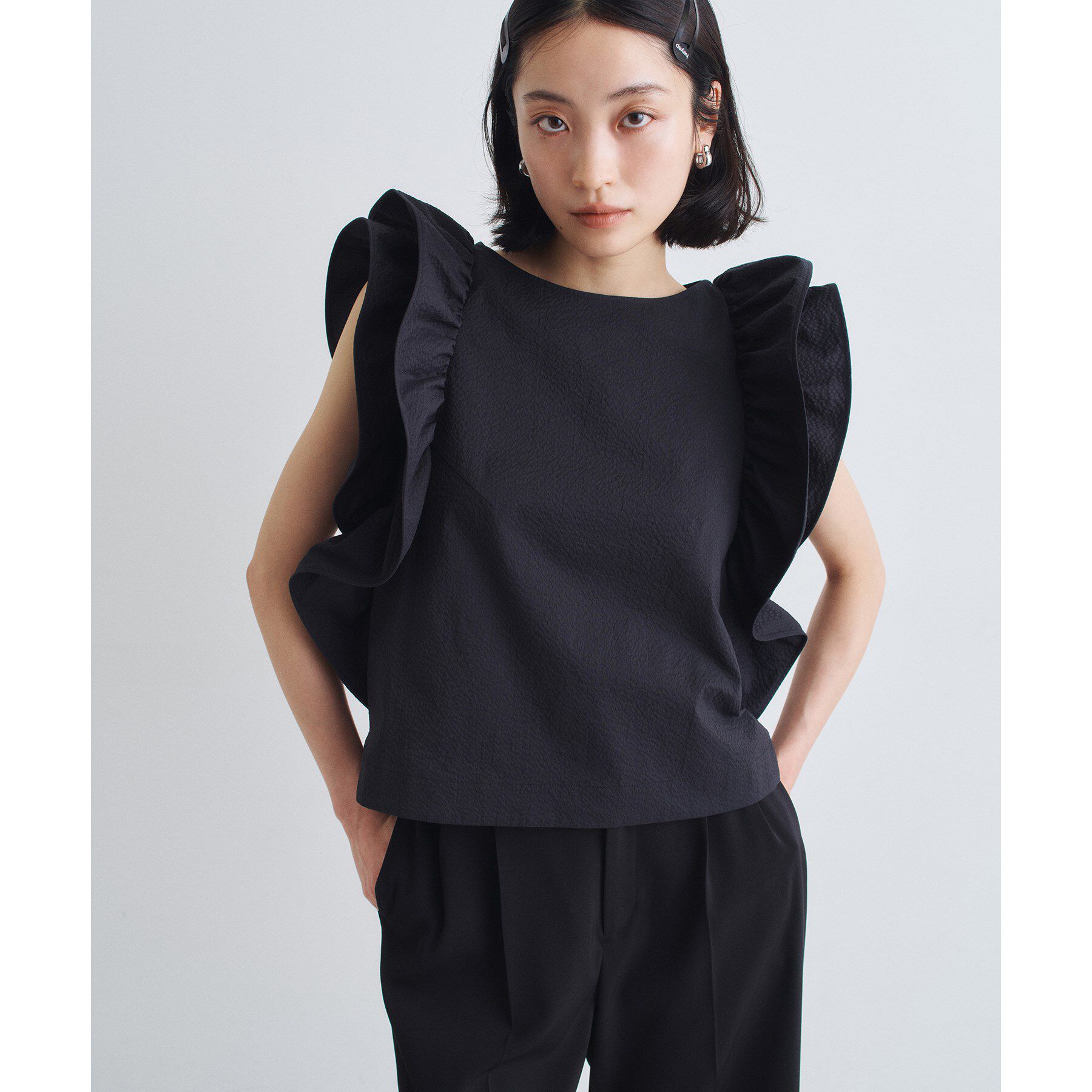 CODE A「ruffle drama blouse」|シャツ・ブラウス|ブラック(019)